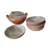 Sandstone soup service, 6 hollow plates and soup