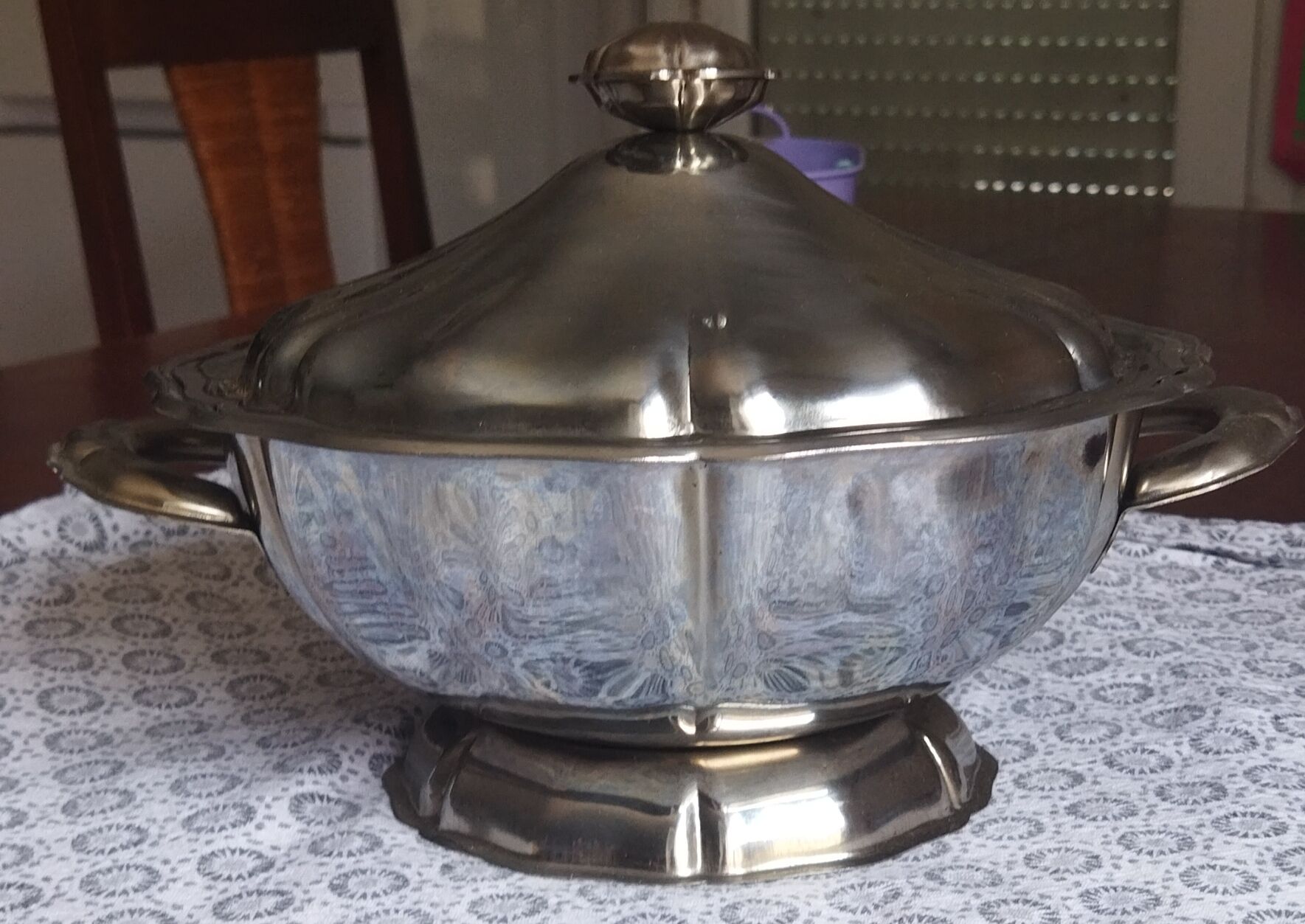 Stainless steel tureen