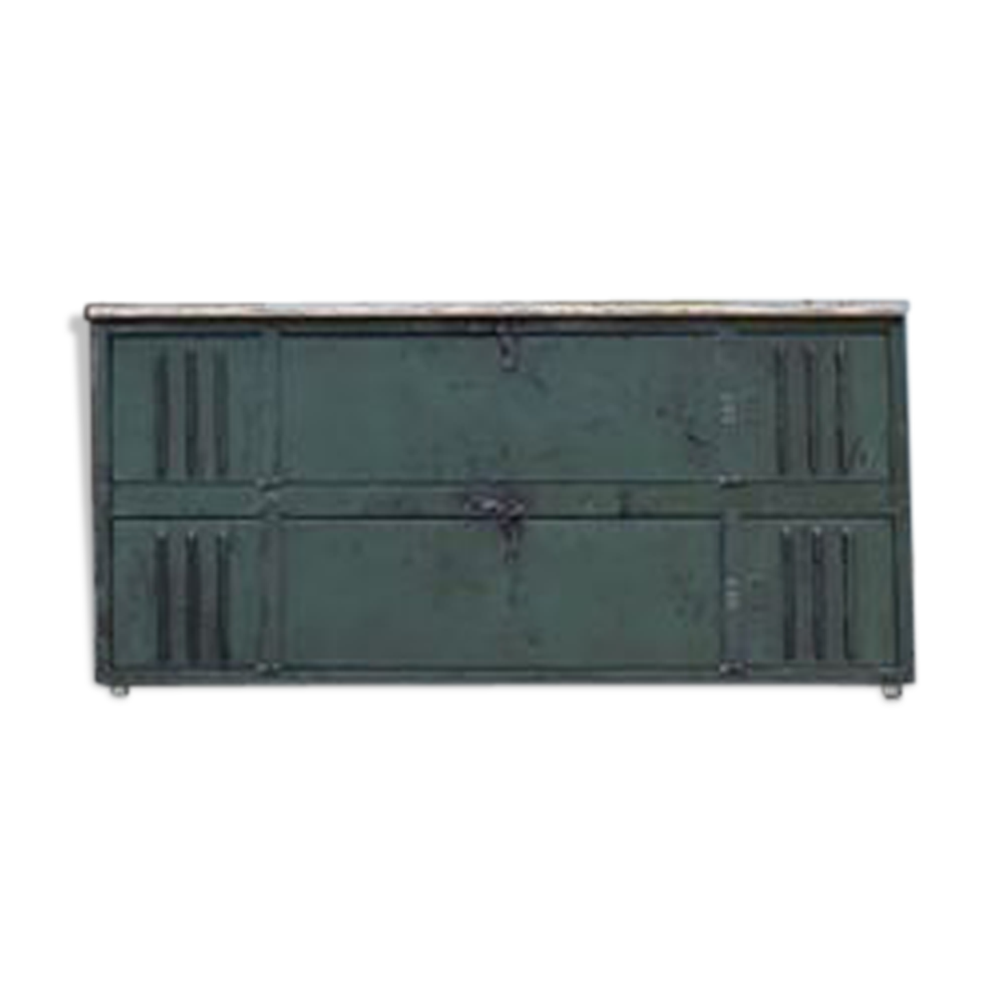 Double metallic vestiary