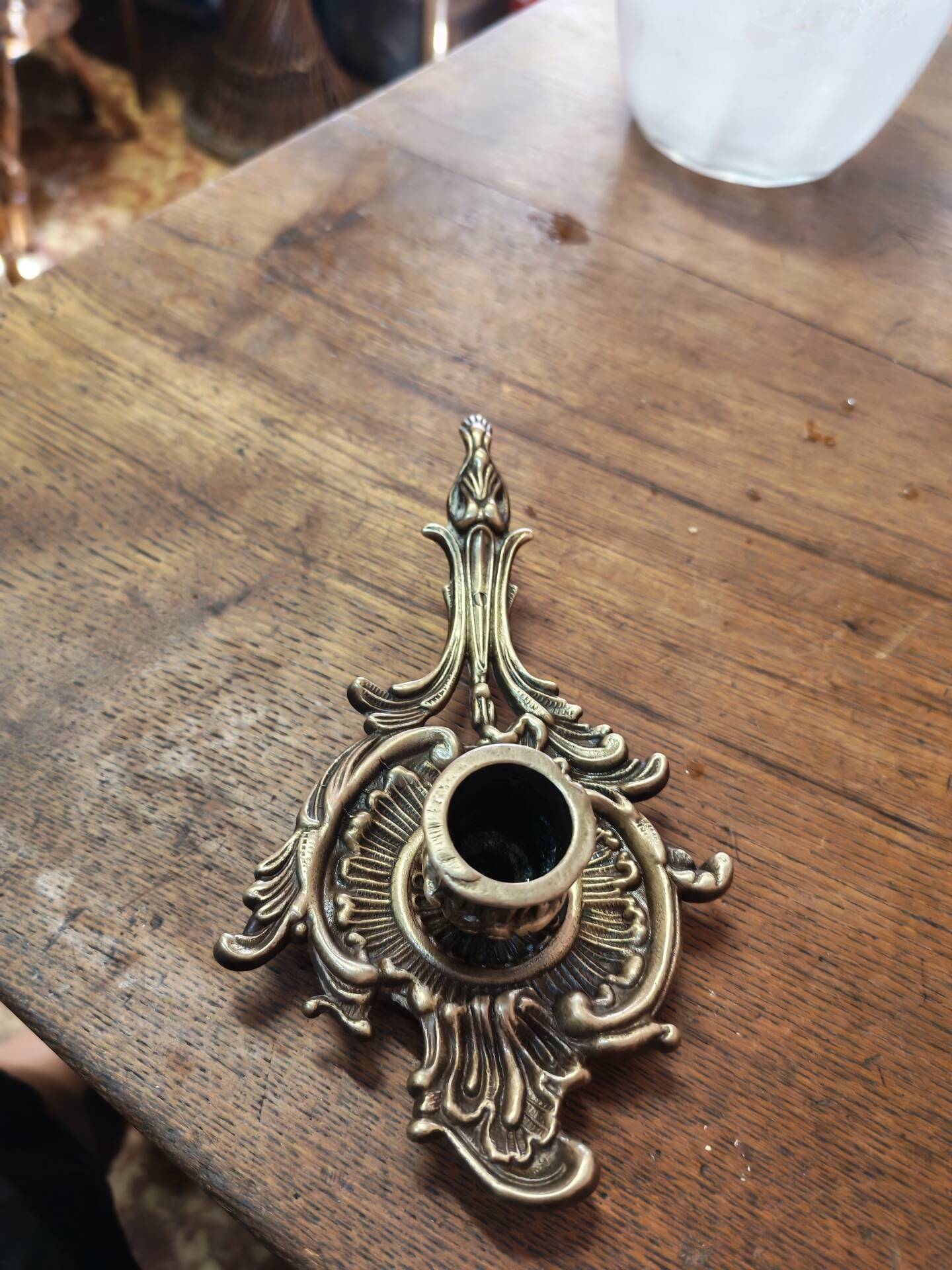 Bougeoir  ancien en bronze doré