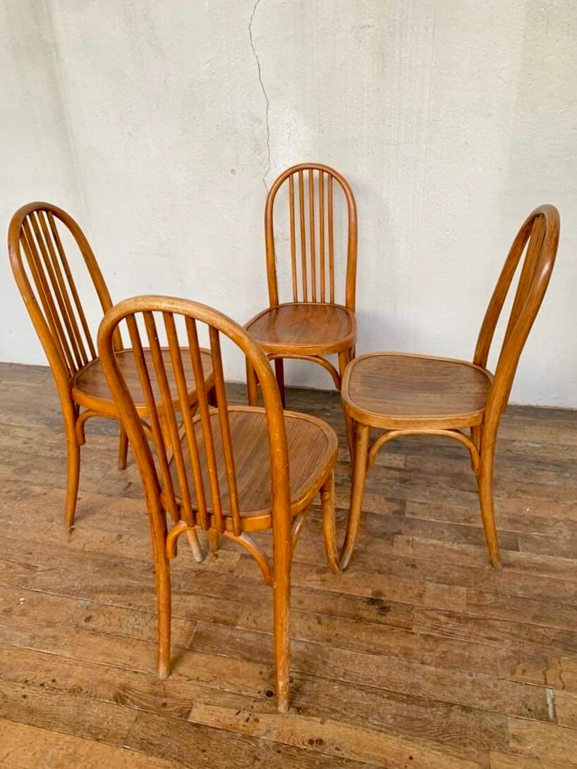 Series of 4 bistro chairs in curved wood fischel n° 196