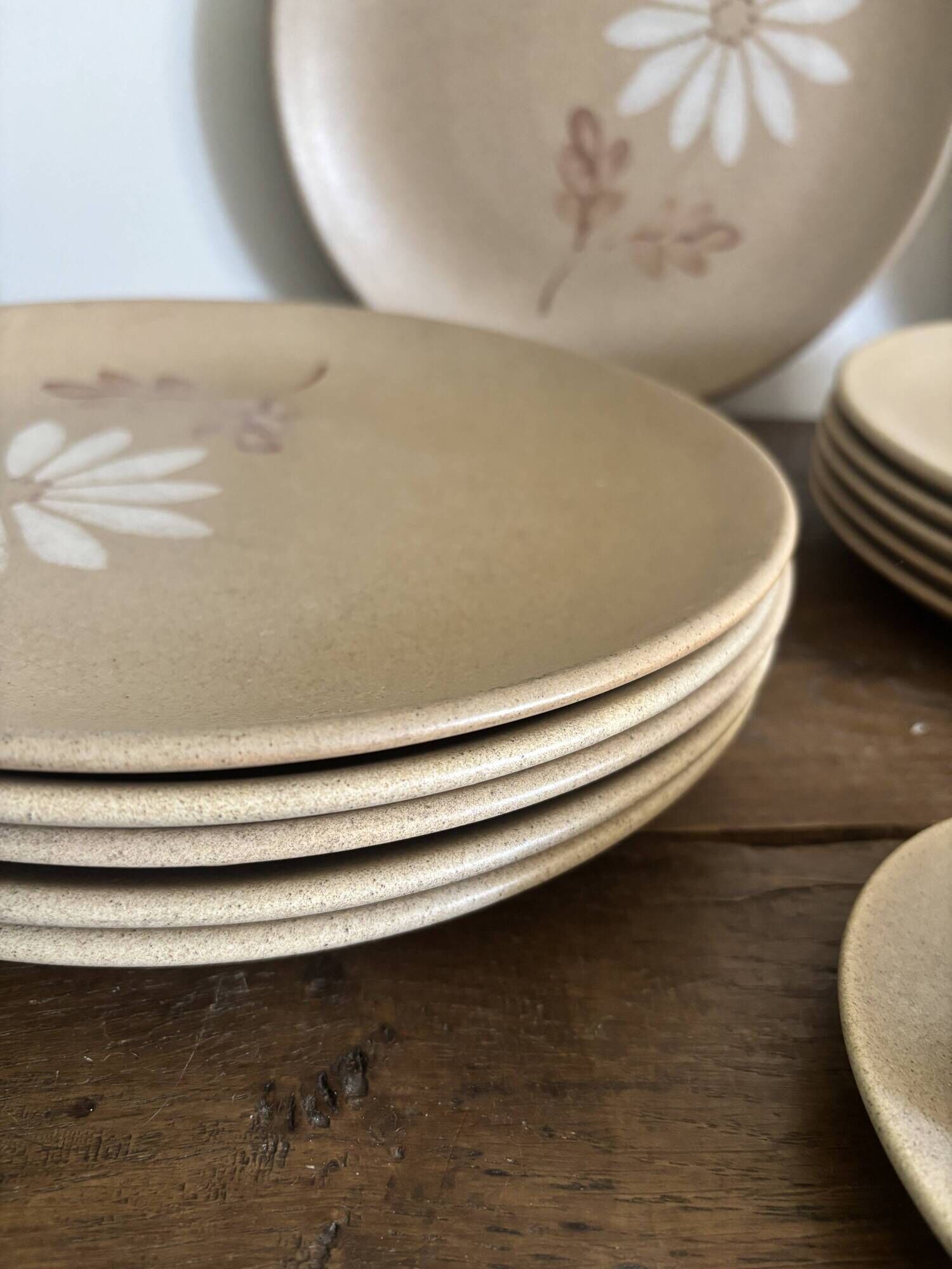 Vintage Autumn tableware from Saint-Amand – 16 pieces