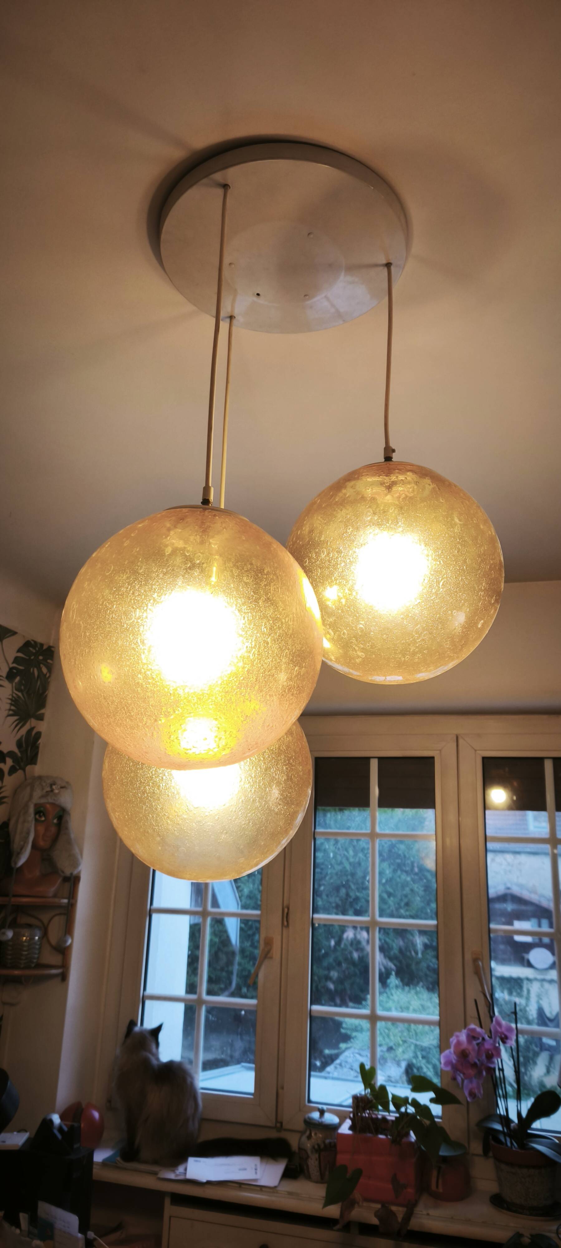 Amber glass ball suspension light Parscot