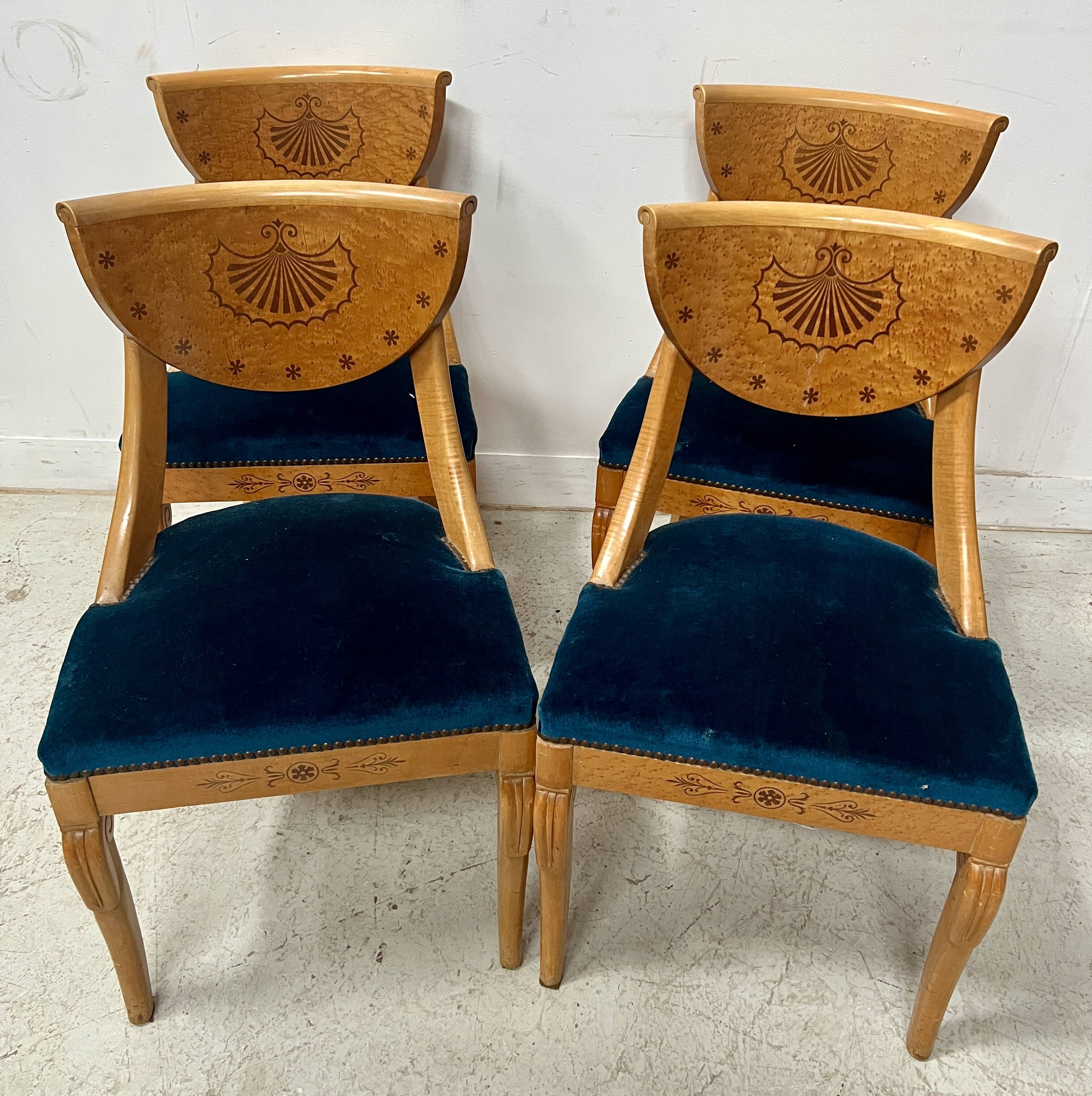 Charles X style maple veneer table and chair set, 20th century