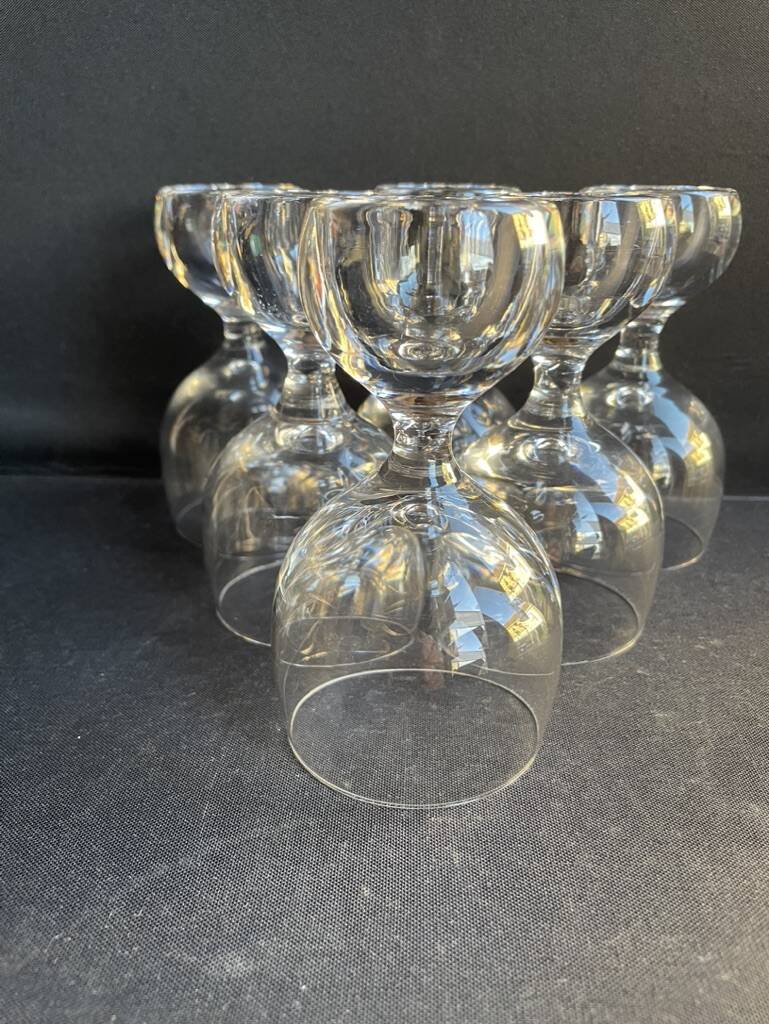 6 Crystal wine glasses – Hollow ball base