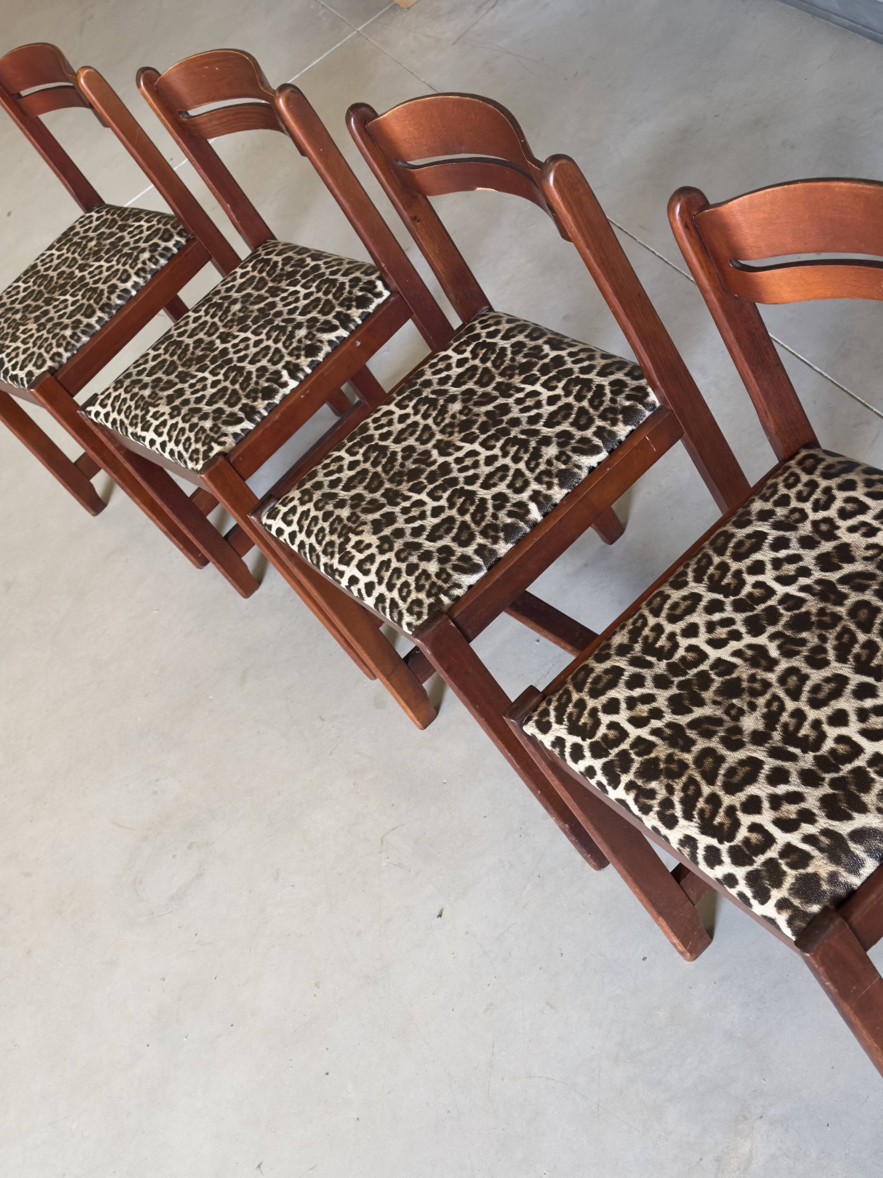 Set of 4 vintage hand-woven chairs