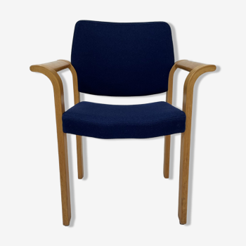 Fauteuil Magnus Olesen des années 1970