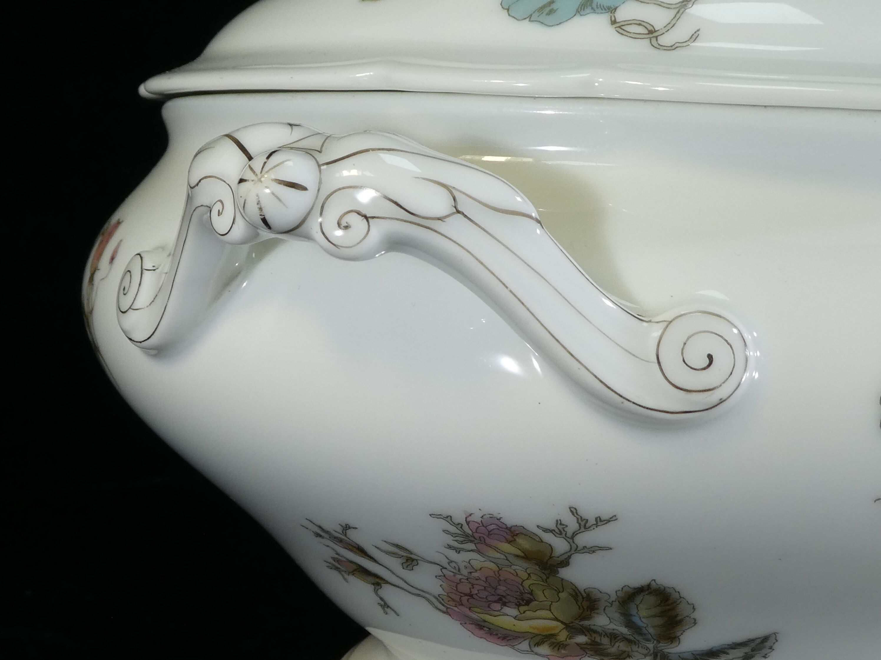 Limoges porcelain soup for E. Bourgeois Paris