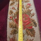 Louis-Philippe armchair in mahogany and burgundy velvet, floral decoration.