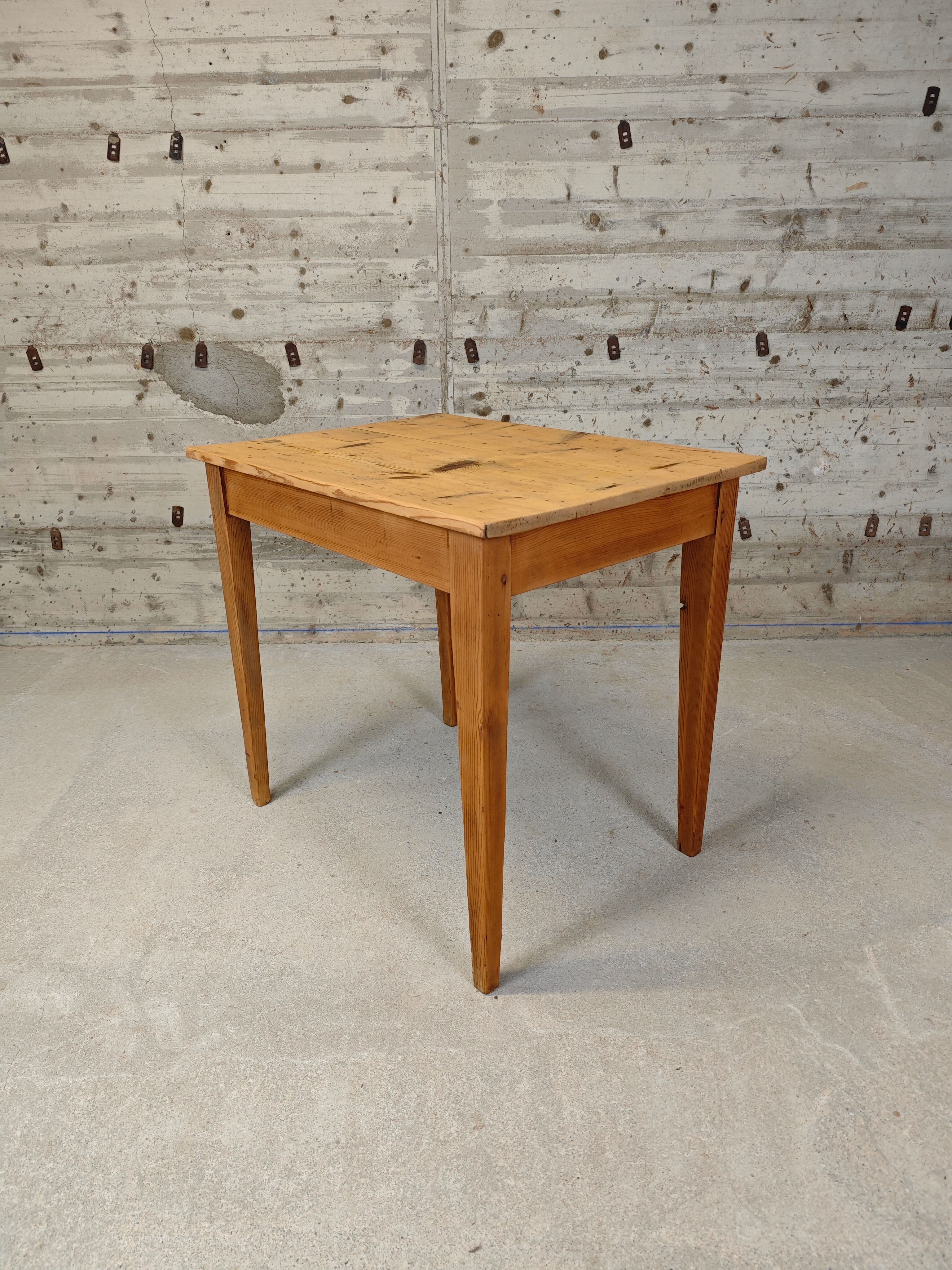Side table/ desk in fir wood