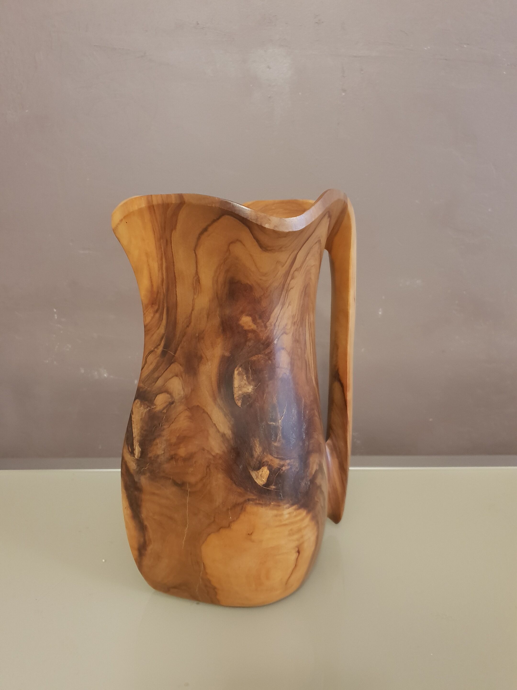 Olive pitcher 1960