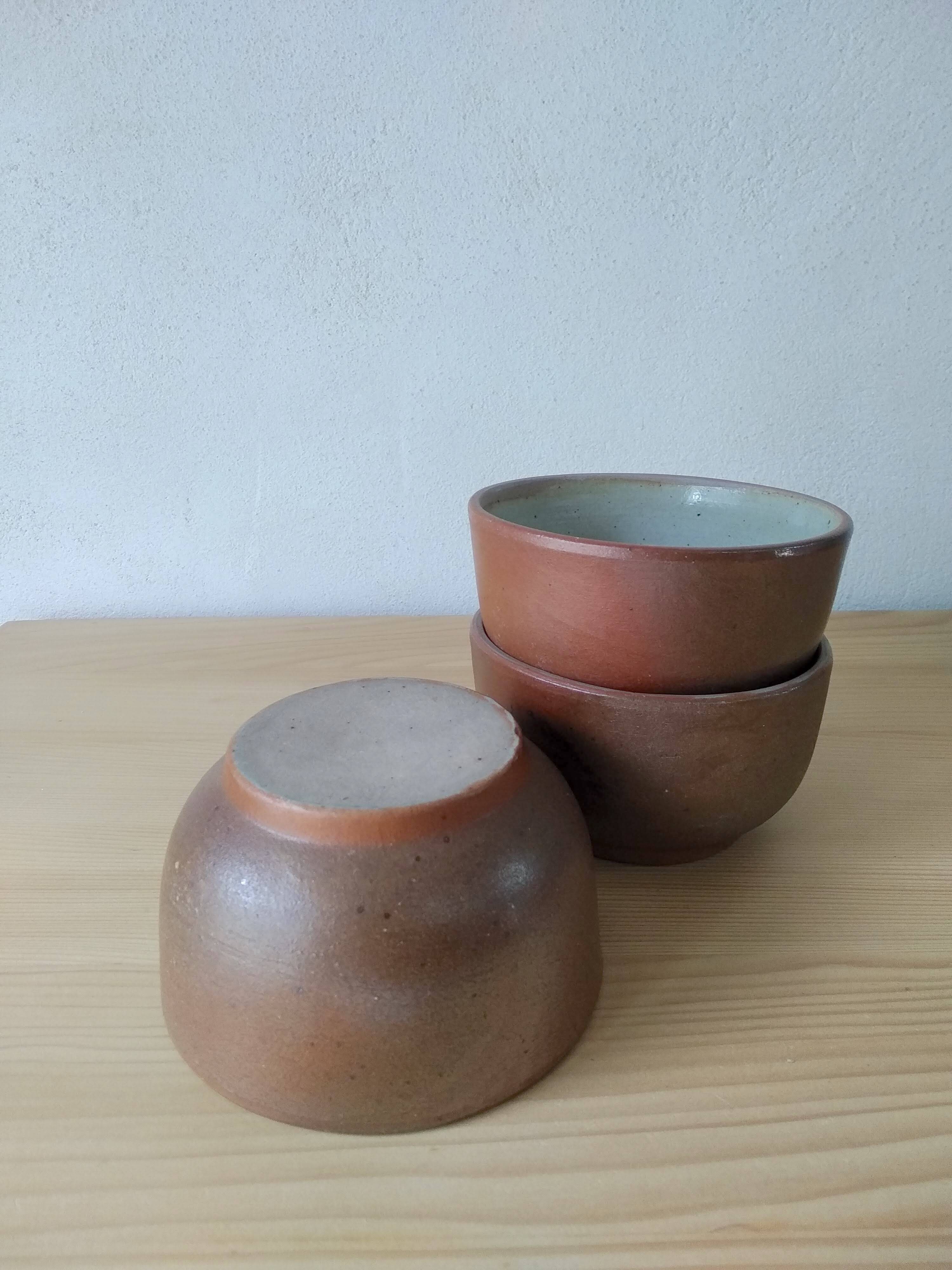 Set of 3 artisanal stoneware bowls