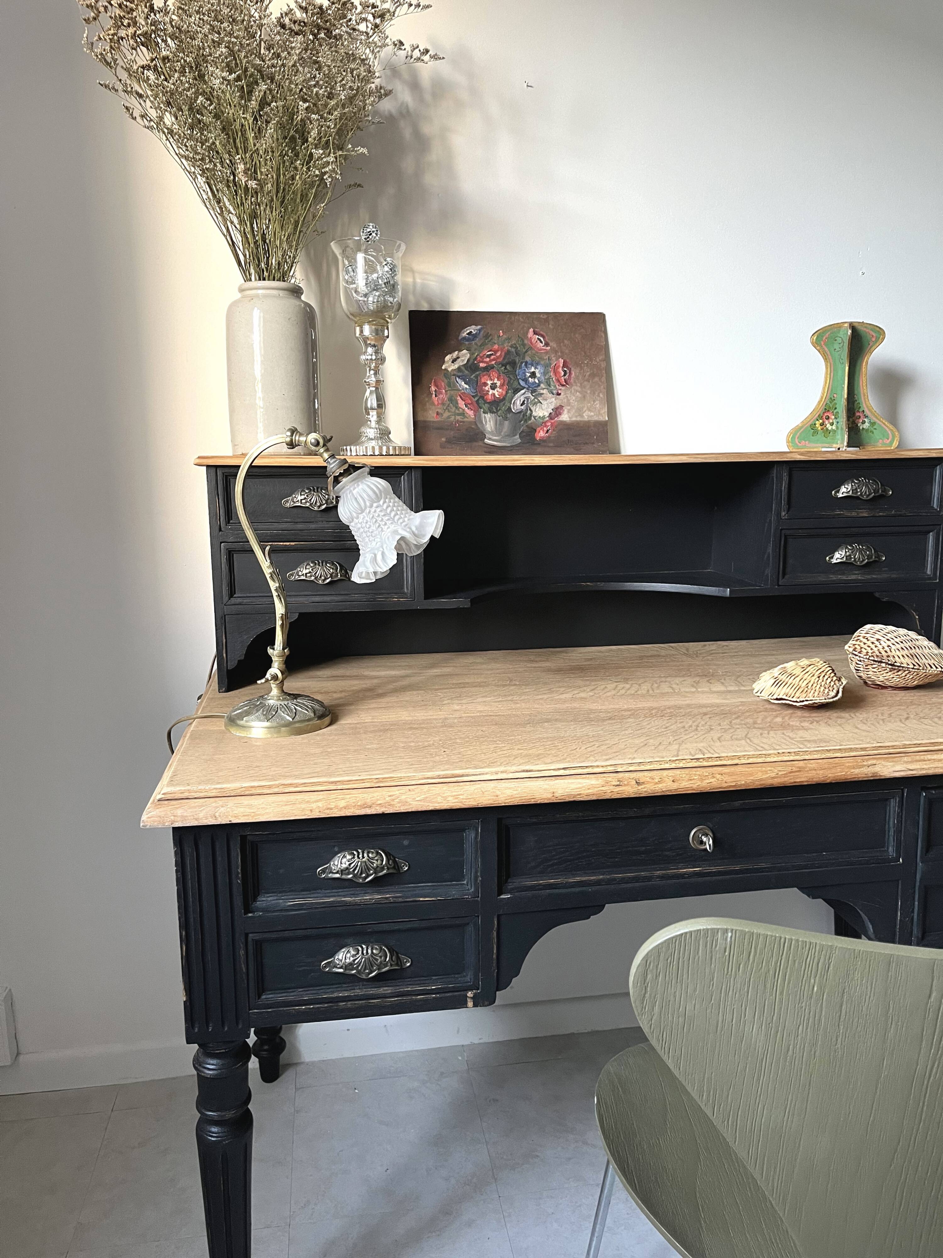 Louis-Philippe oak desk