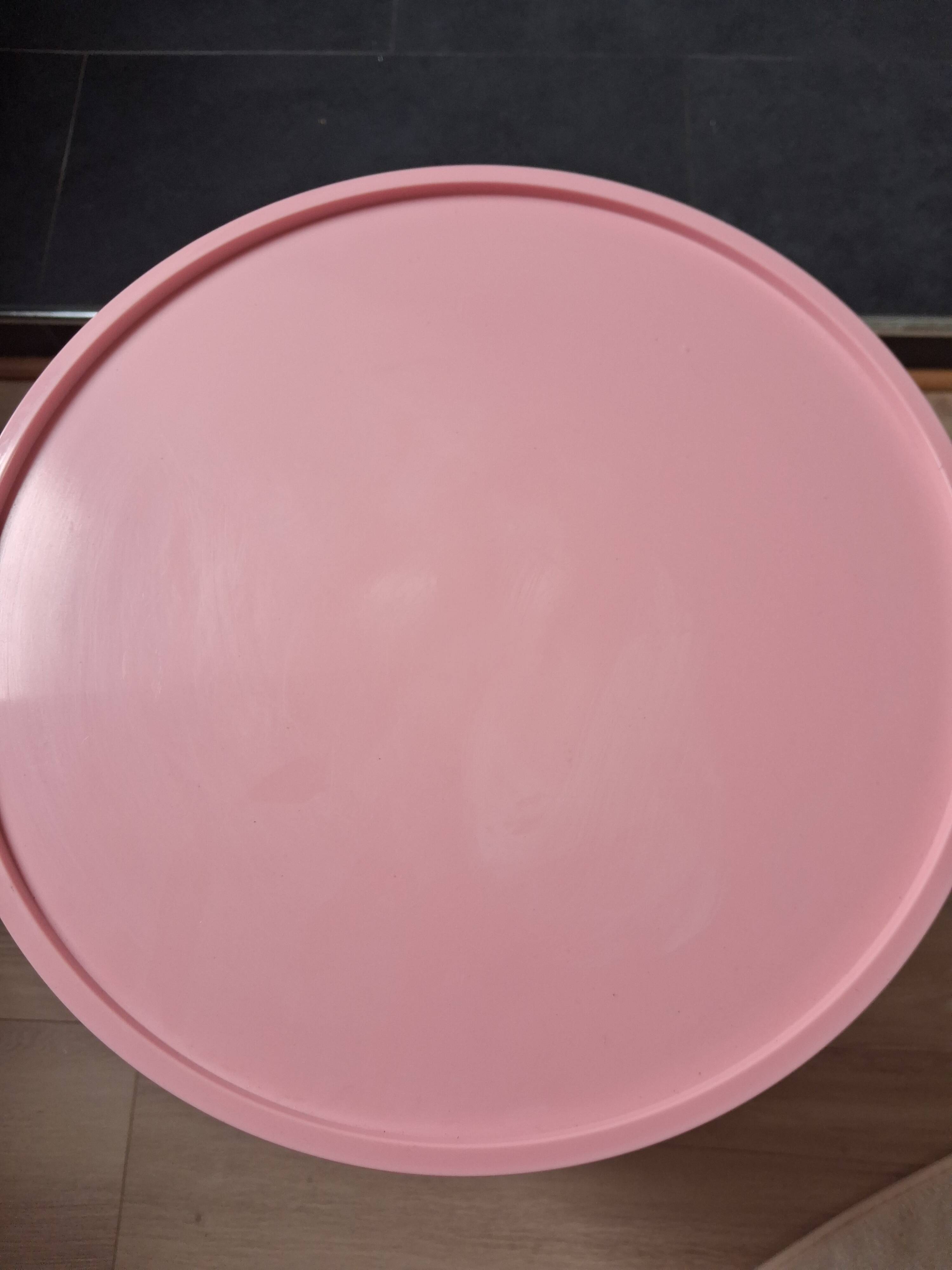 Table de chevet Kartell