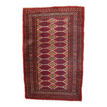 Tapis Vintage Bukhara Ouzbek, Années 1960, Élégance Classique