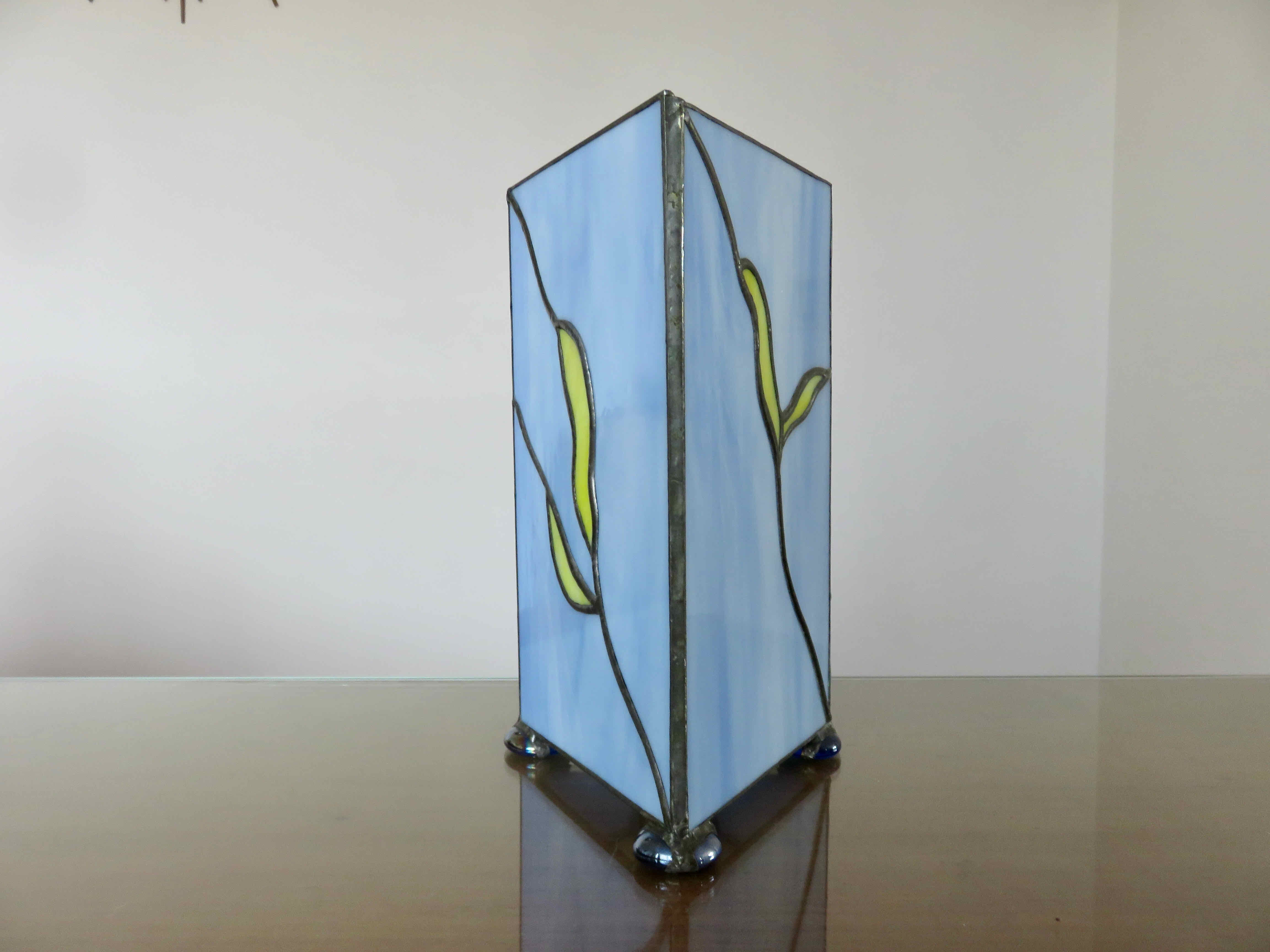 Art deco lamp in glass paste