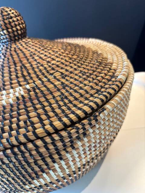 Moroccan spirit basket