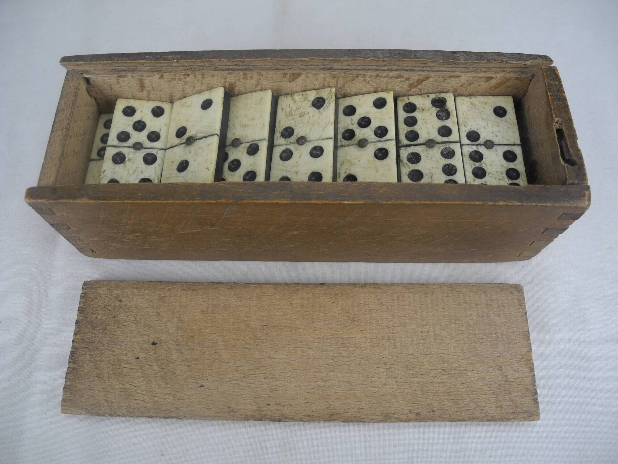 Old game 28 dominoes bone wood ebony antique french dominoes game