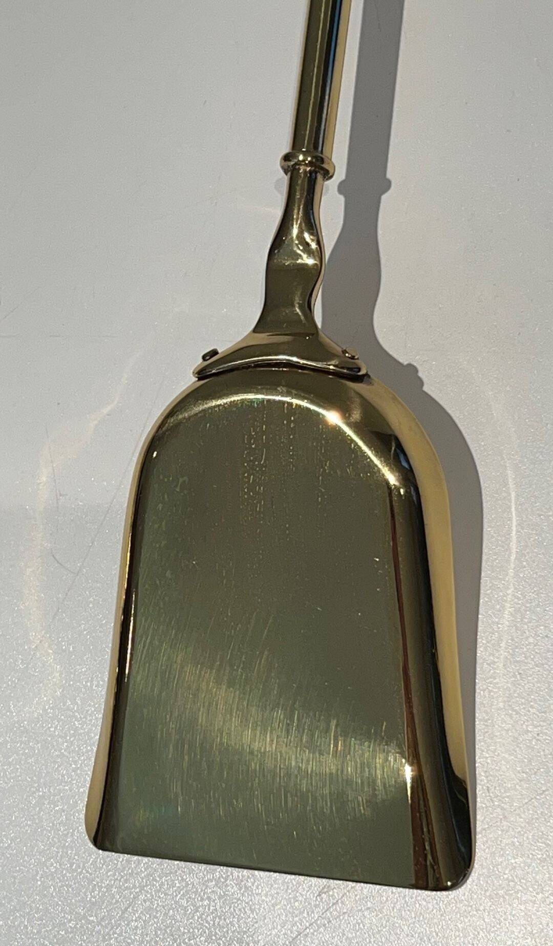 Neoclassical Fire Necessary in Polished Brass on Columnar Base Support