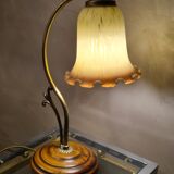 Brass tulip lamp