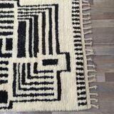 Handmade traditional carpet 250cm x 150cm Moroccan