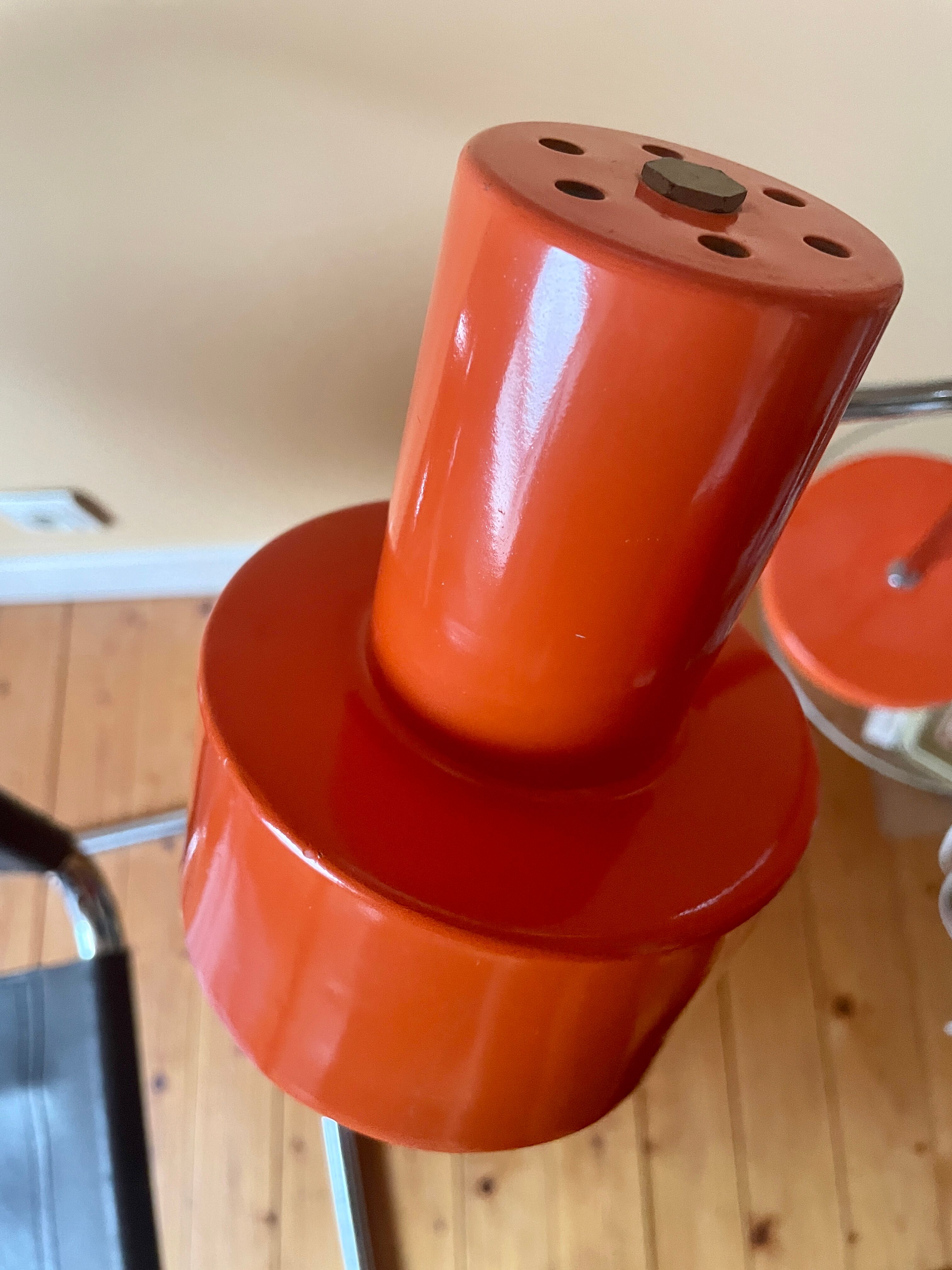 Vintage assembler lamp