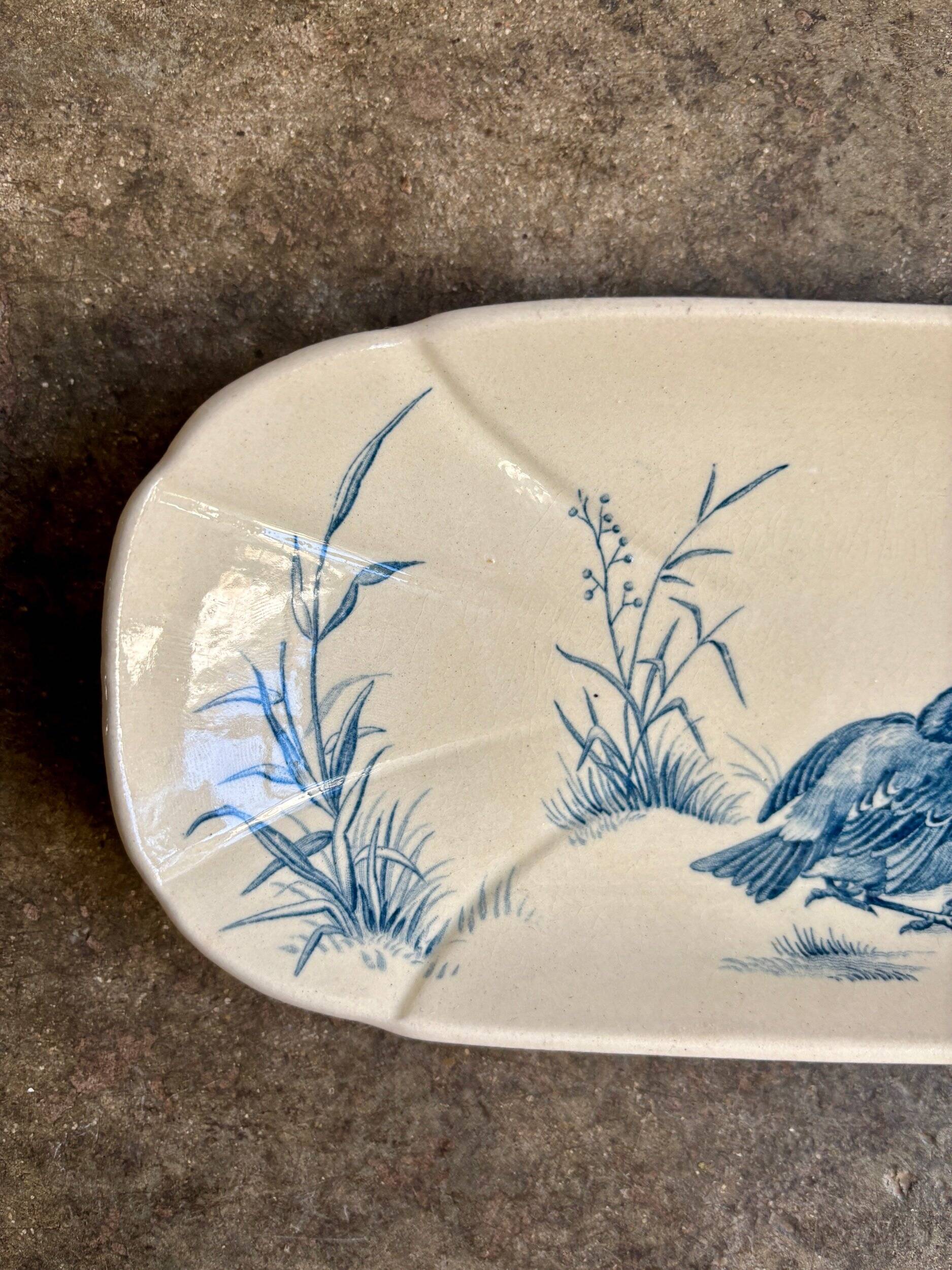 Ravier Gien in blue ironstone, "Birds" service around 1870.