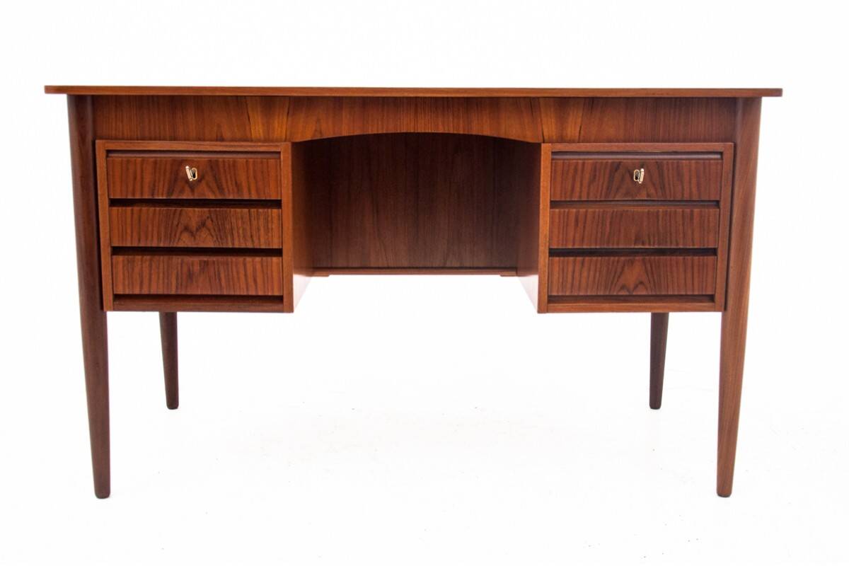 Teak desk, Danish design, 1960s