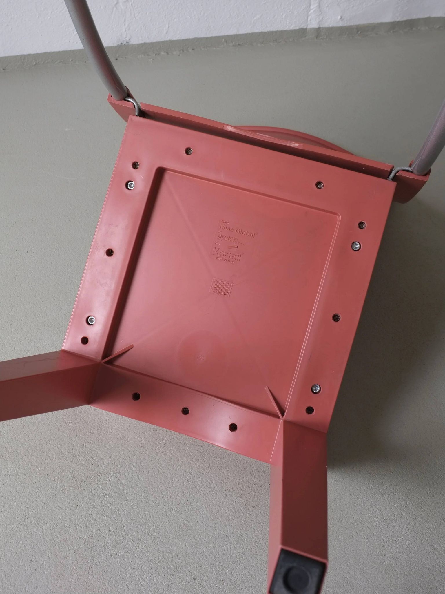 4 Kartell Coral Pink "Miss Global" Chairs by Philippe Starck | 1990s