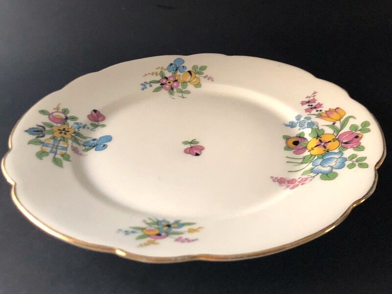 6 flat flowery plates in Limoges porcelain