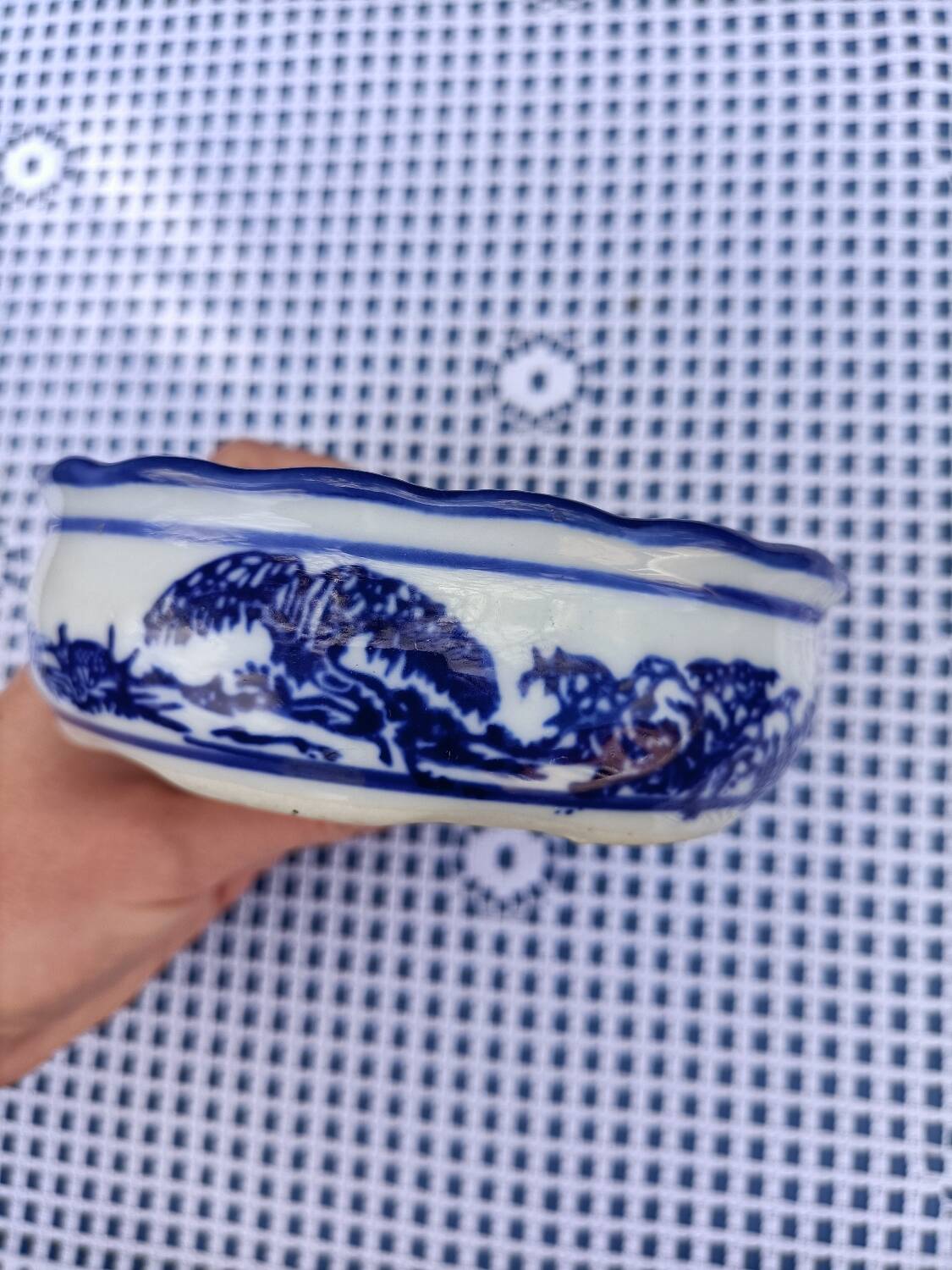 Retro ceramic flower pot/bowl