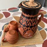 Earthen pot