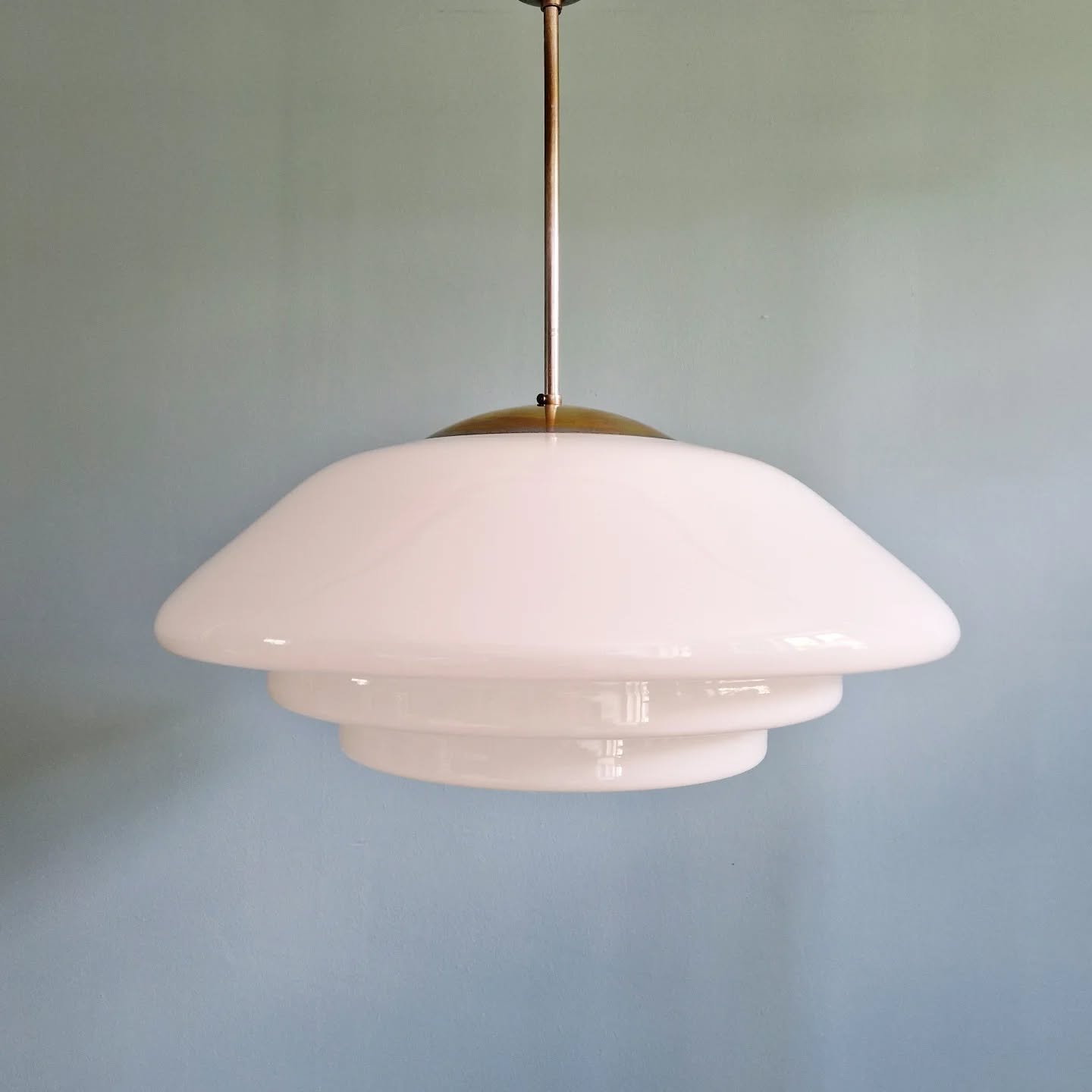 Bauhaus XXL suspension in white opaline, 1930s