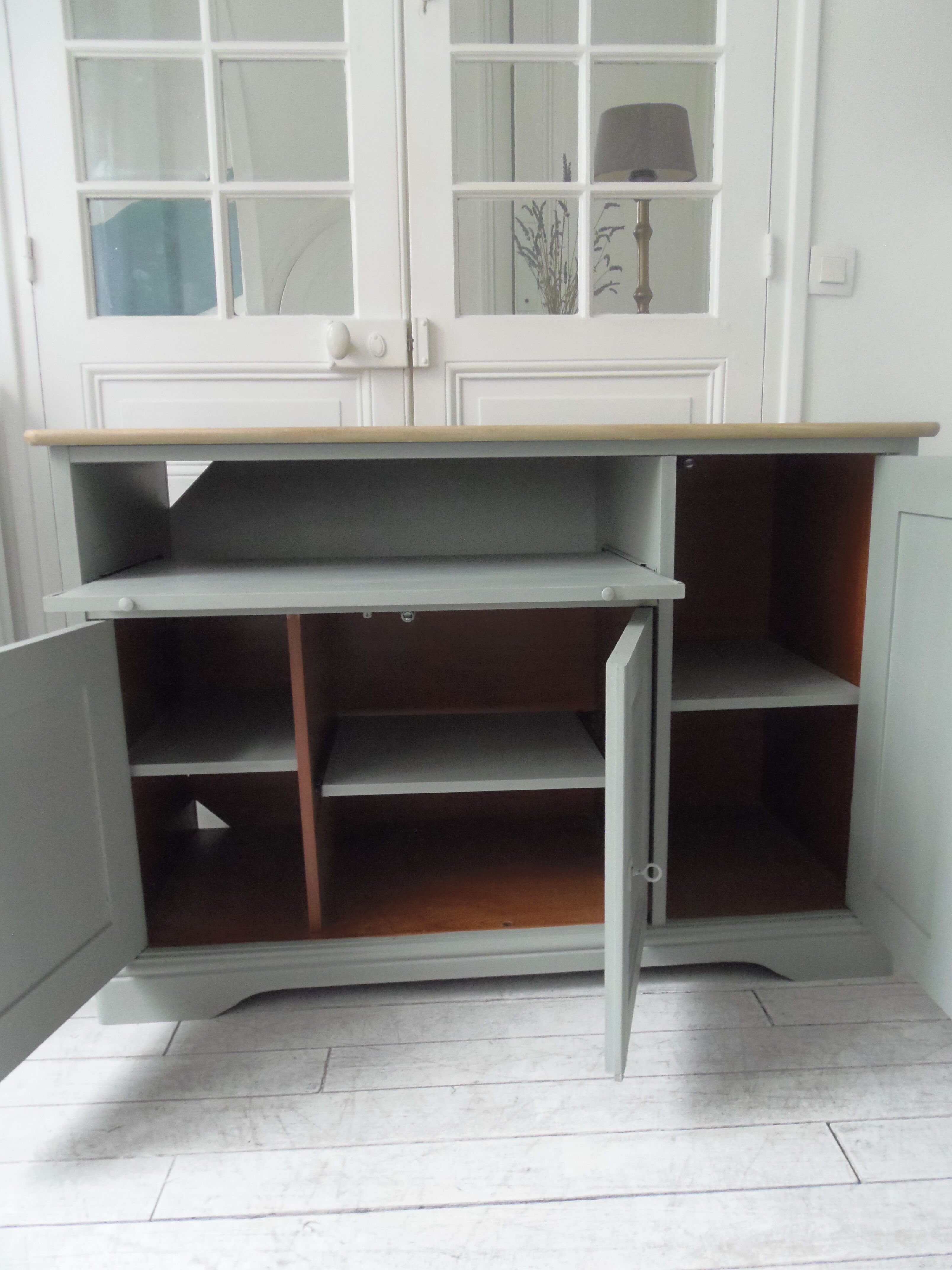 Sideboard