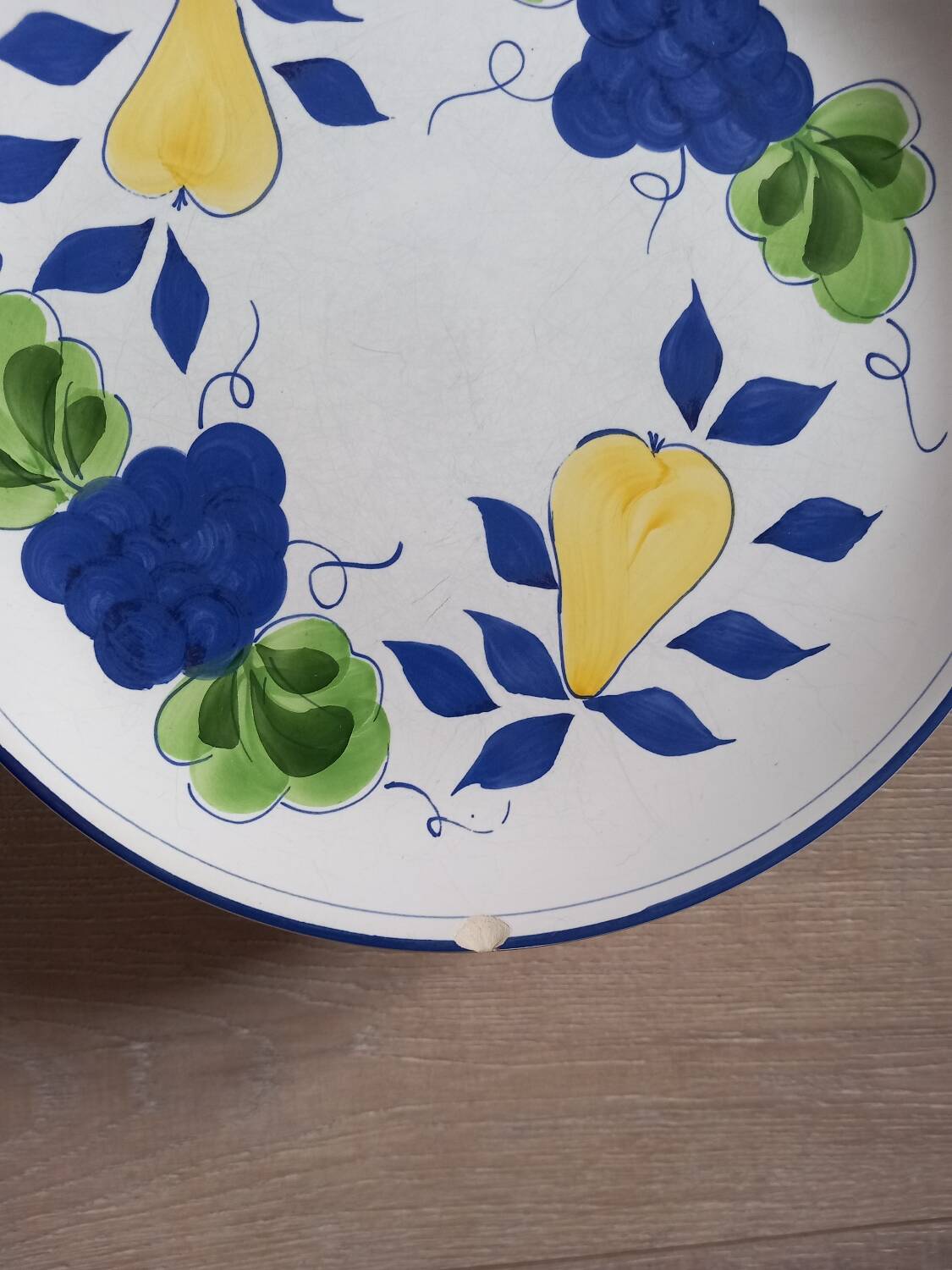 10 vintage dinner plates