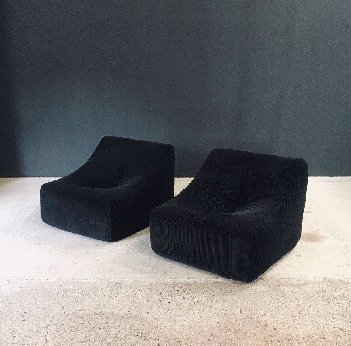 Mid-Century Modern French Corduroy Lounge Chairs, 1970s, Set of 2