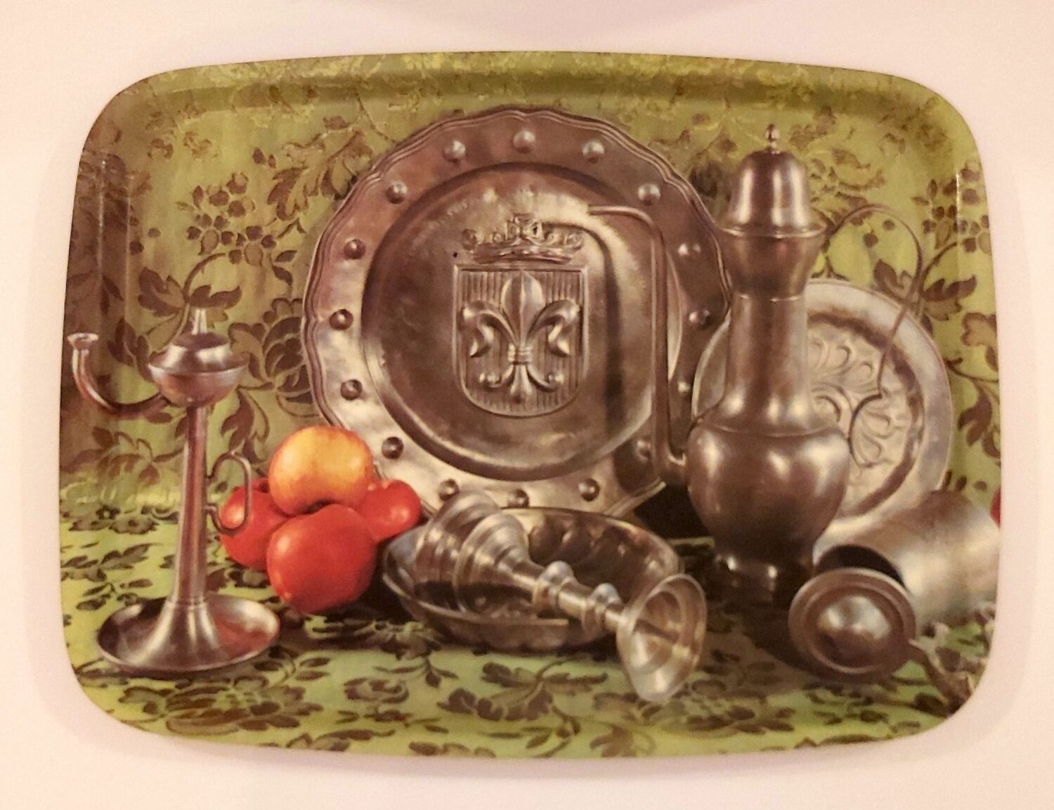 Kitsch tray