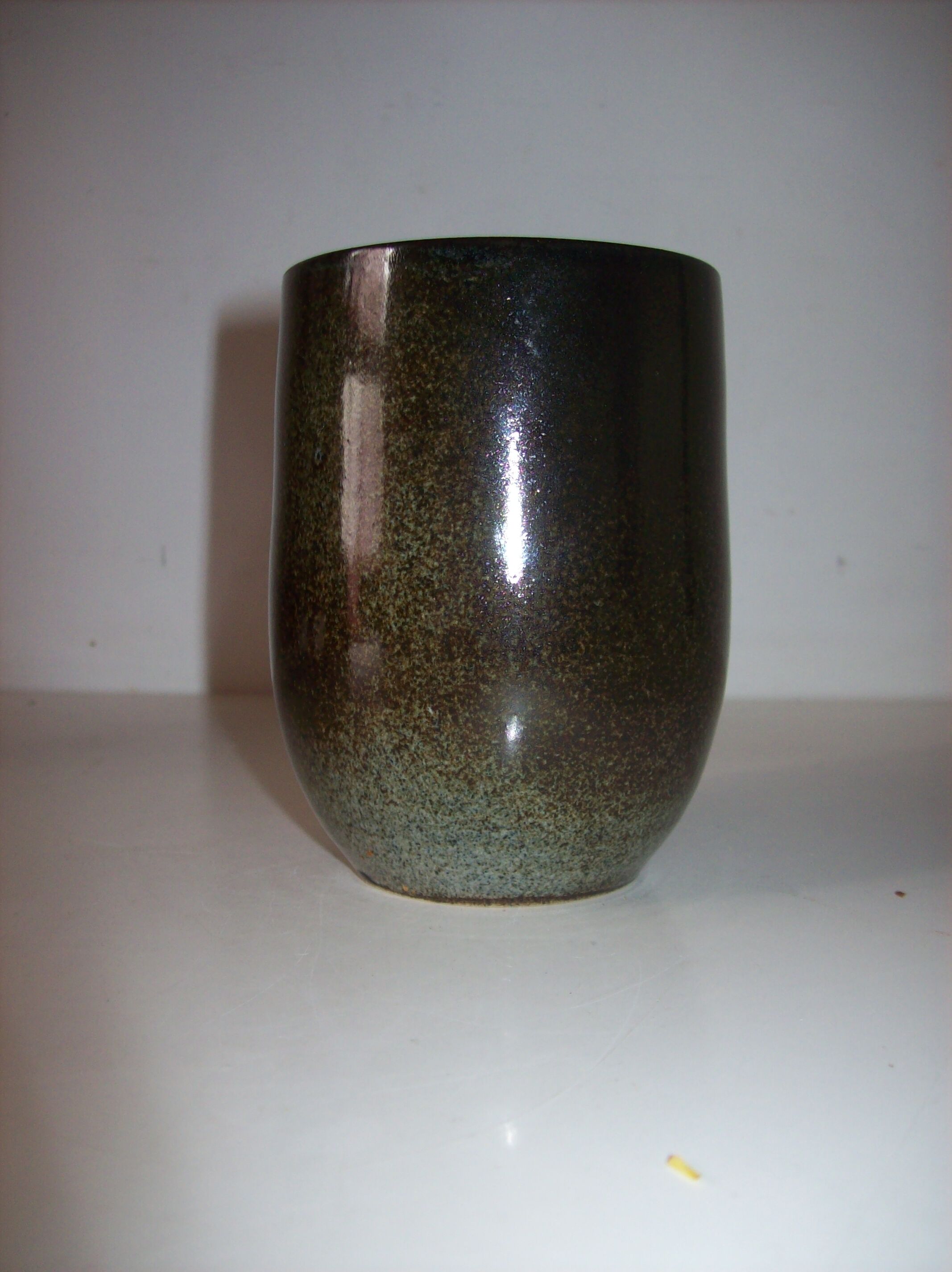 Ceramic cup