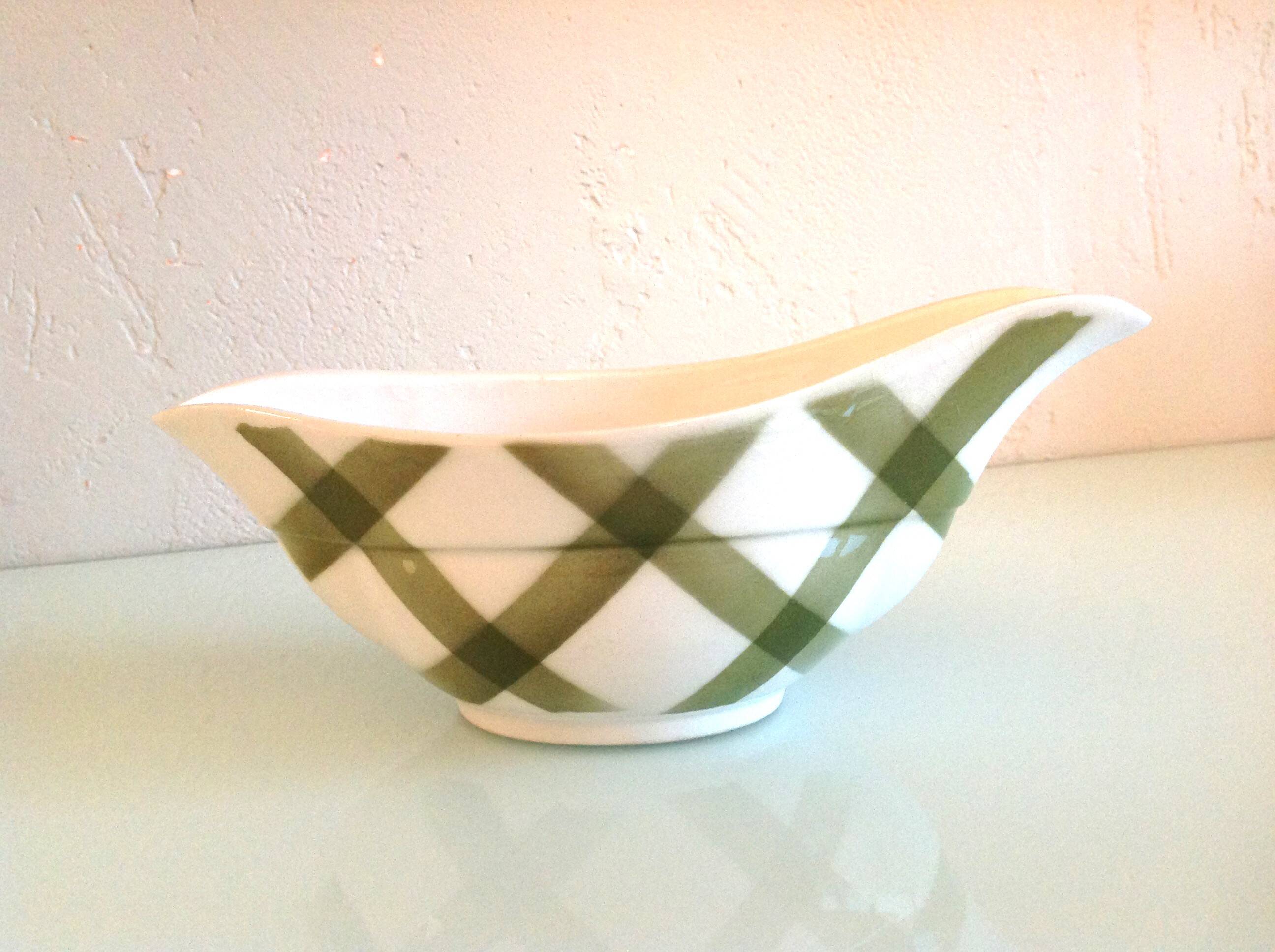 Moulin des Loups green tablecloth model gravy boat / 50s-60s