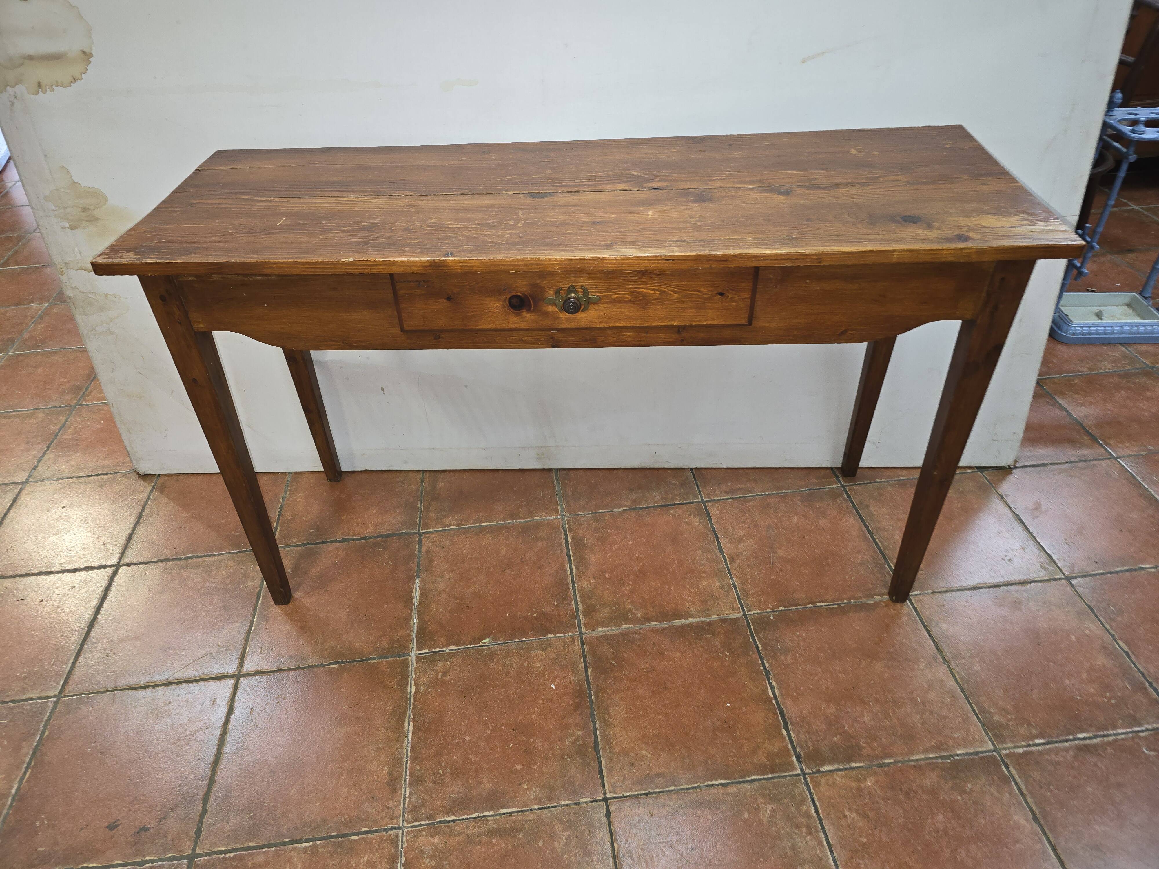 Old console table with spindle legs