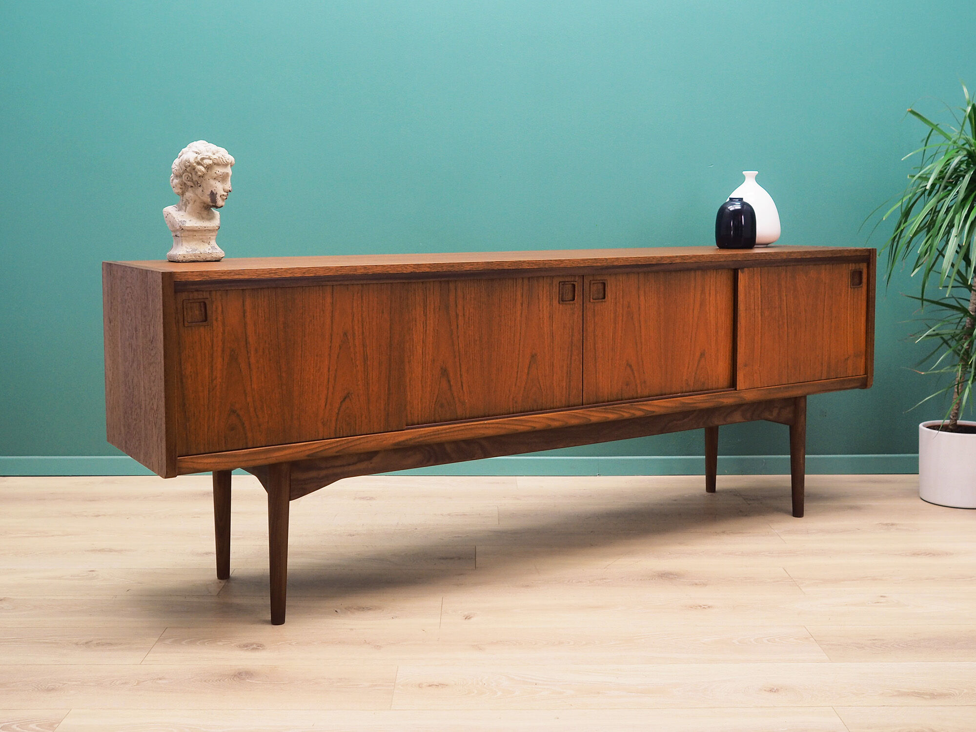 Sideboard teak, Danish design, 70