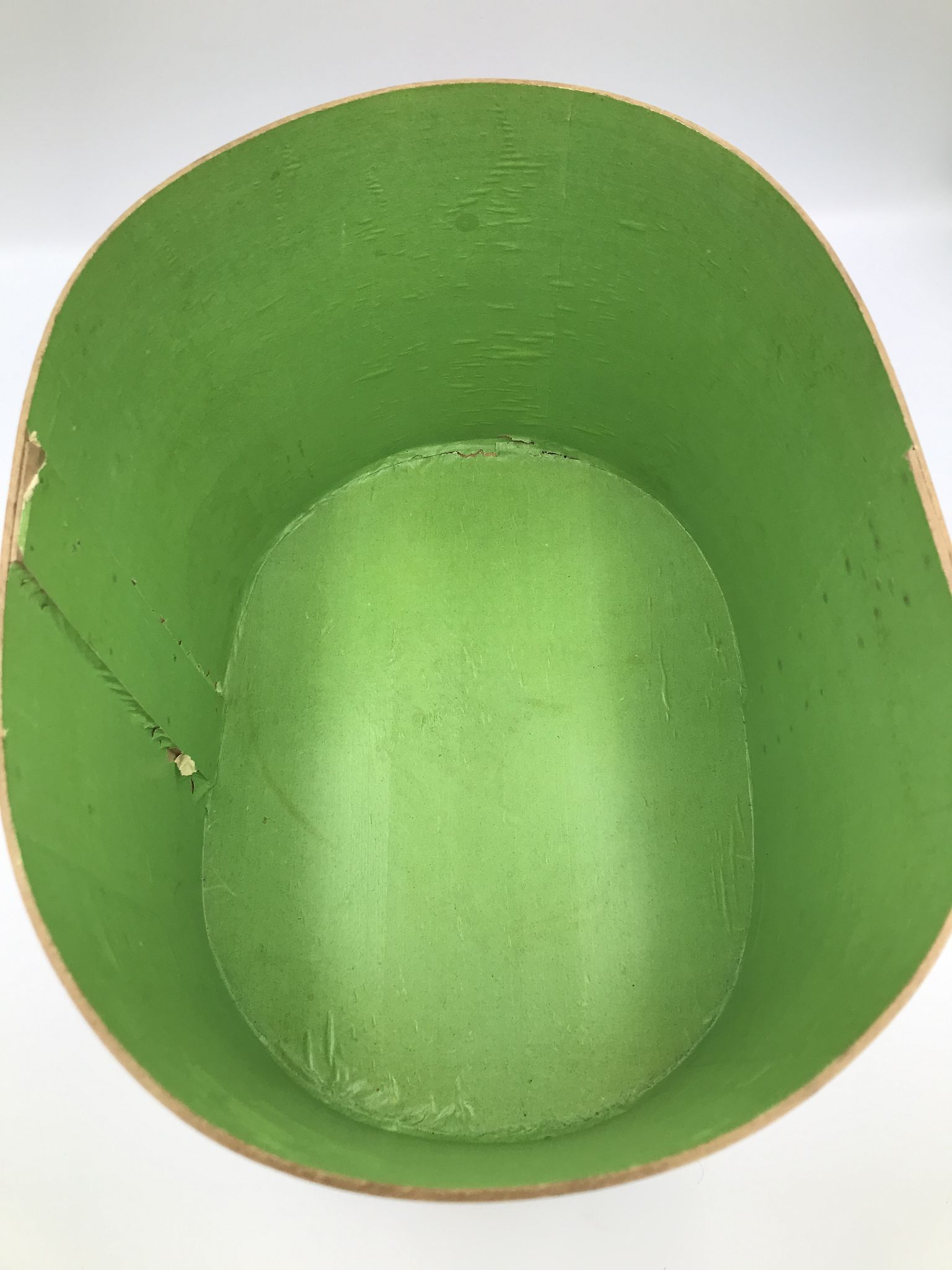 Vintage vintage wooden hat box 1850