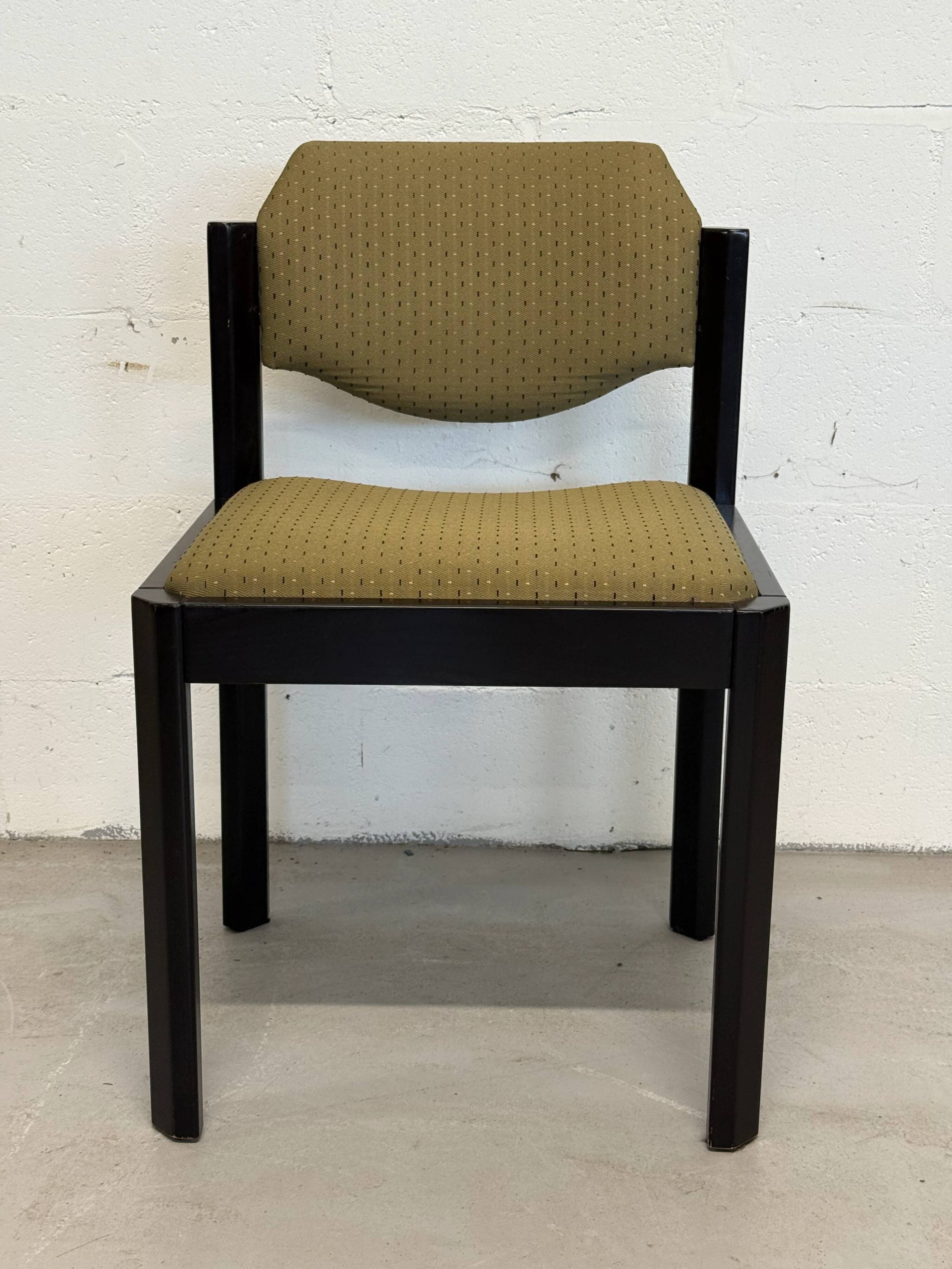 Ensemble de 6 chaises de salle à manger italiennes vintage