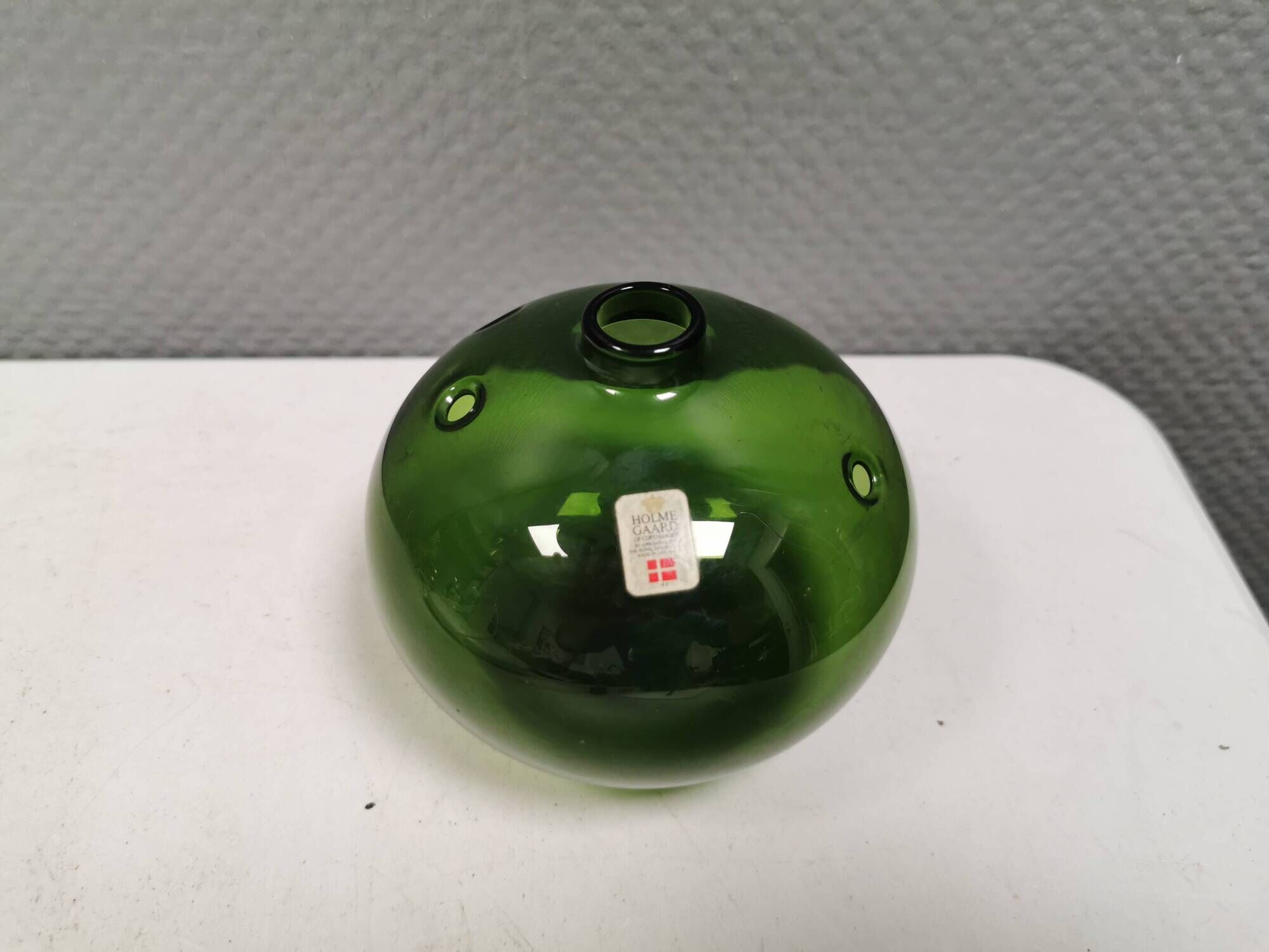 Beautiful "Hulvase/flower globe" in olive green color. Denmark 1970s