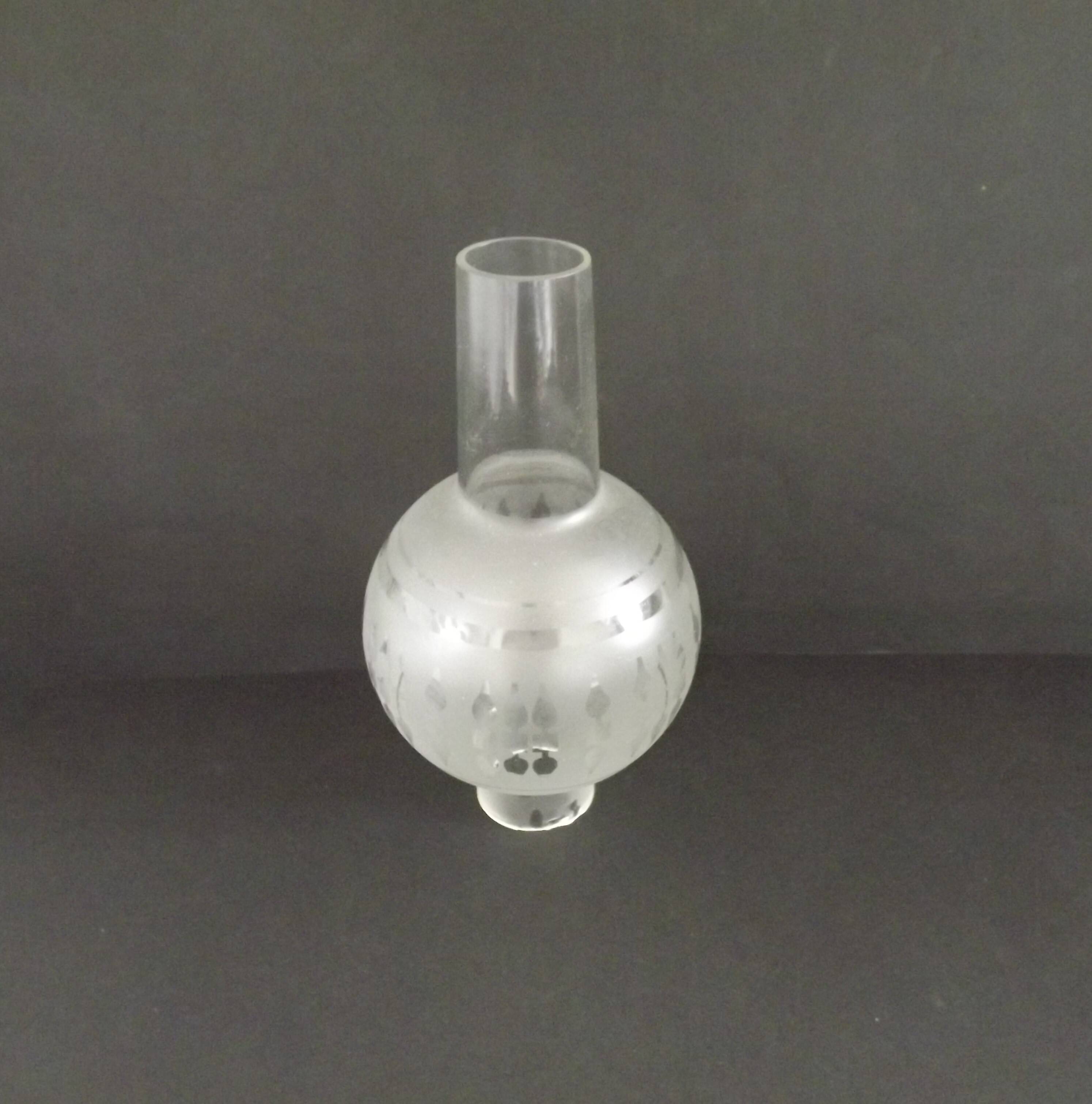 French vintage funnel glass lamp shade – opaque and clear geometric pattern 2