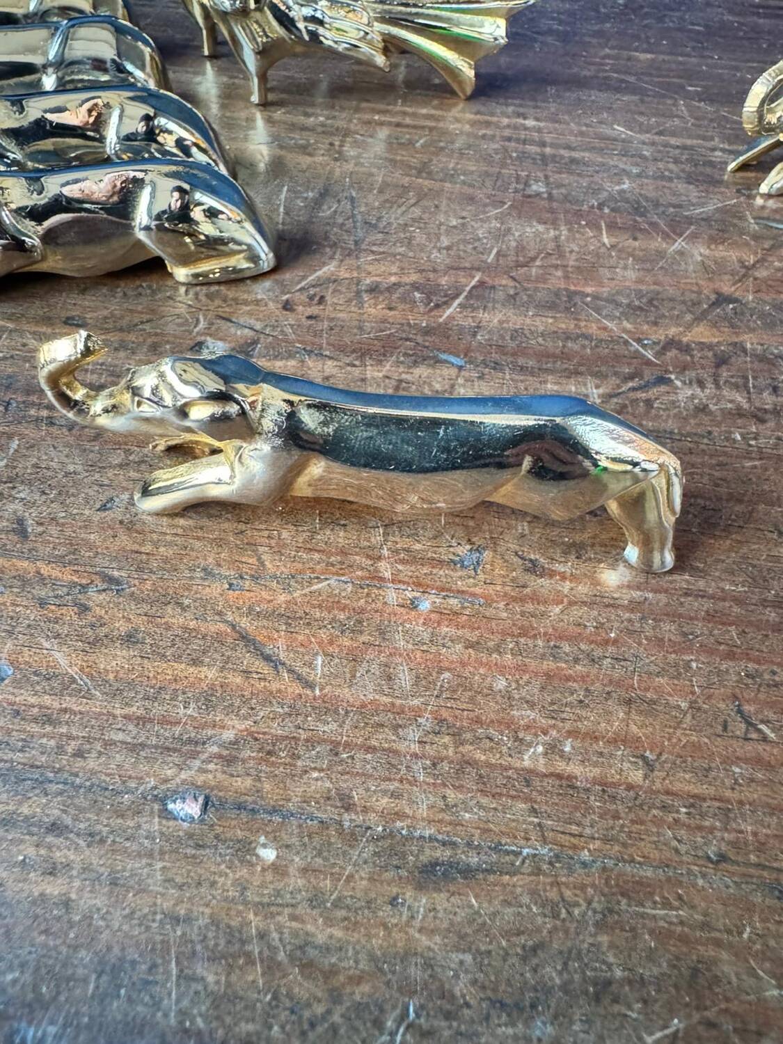 Ensemble de 12 porte-couteaux animaux. Design Sandoz. Art Déco