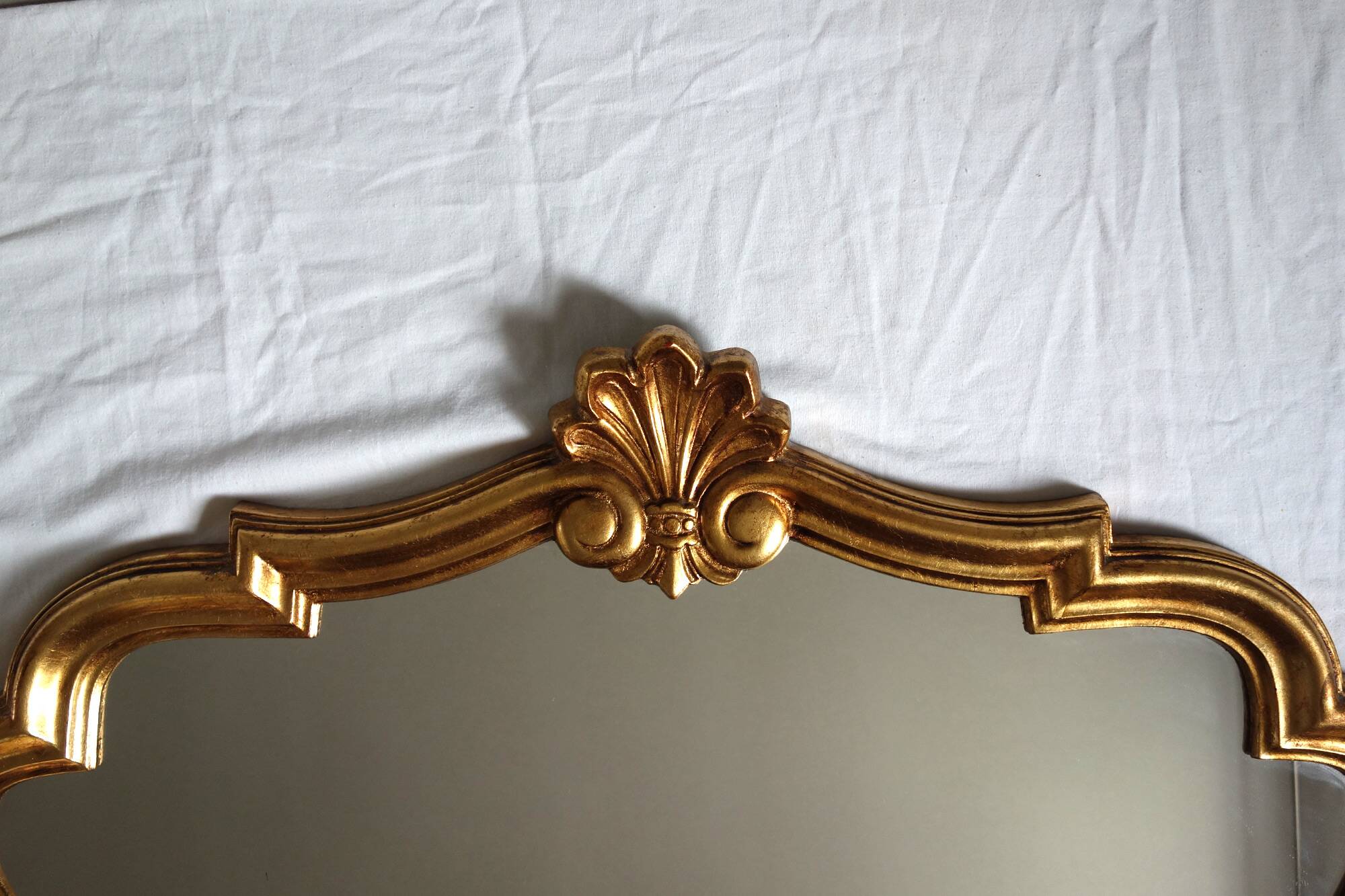 Louis XV style mirror in gilded wood, 88x61 cm