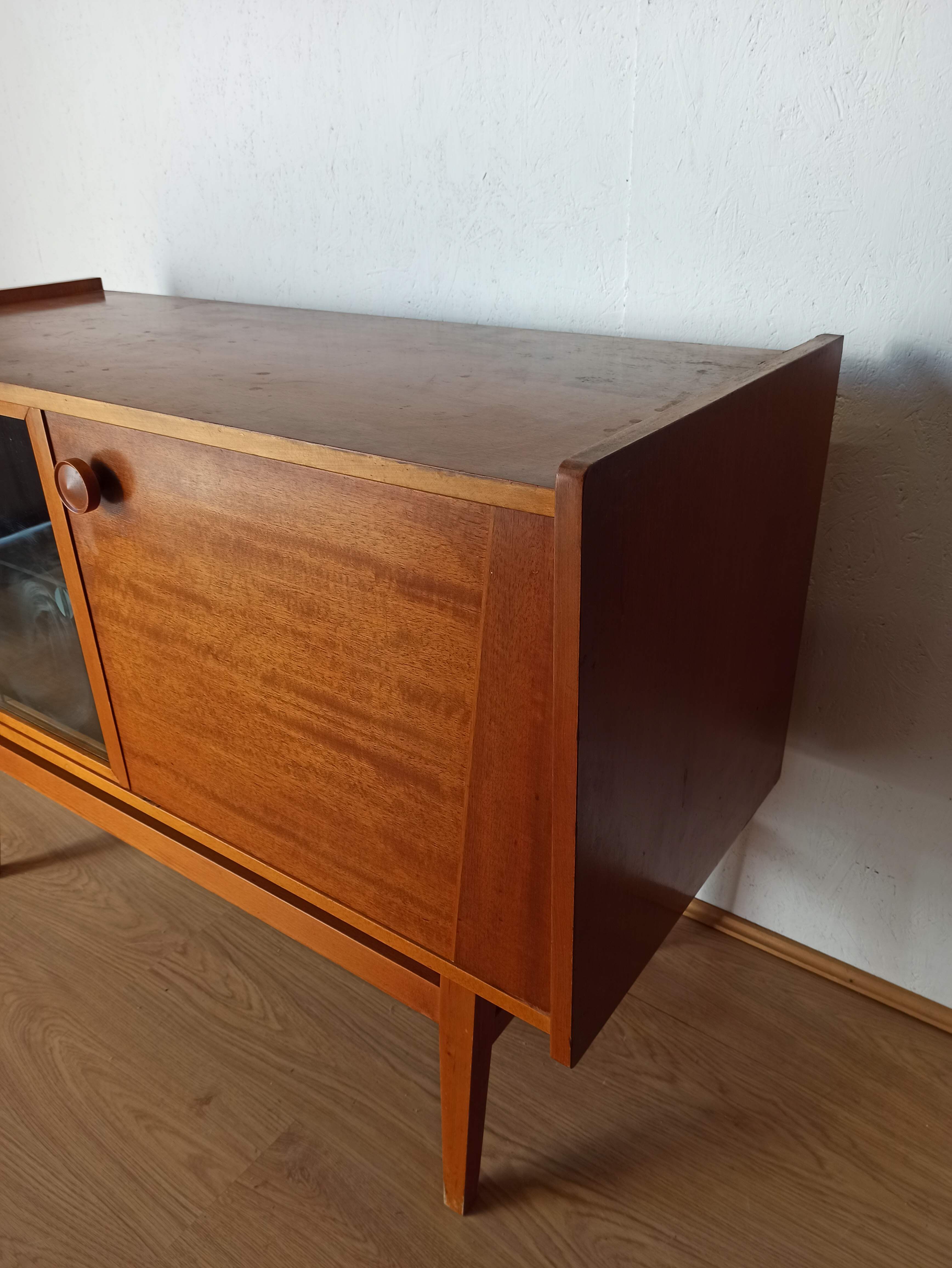 Modernist sideboard bilea of the 1962