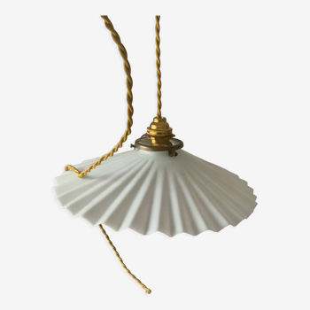 Vintage white pleated opaline pendant lamp