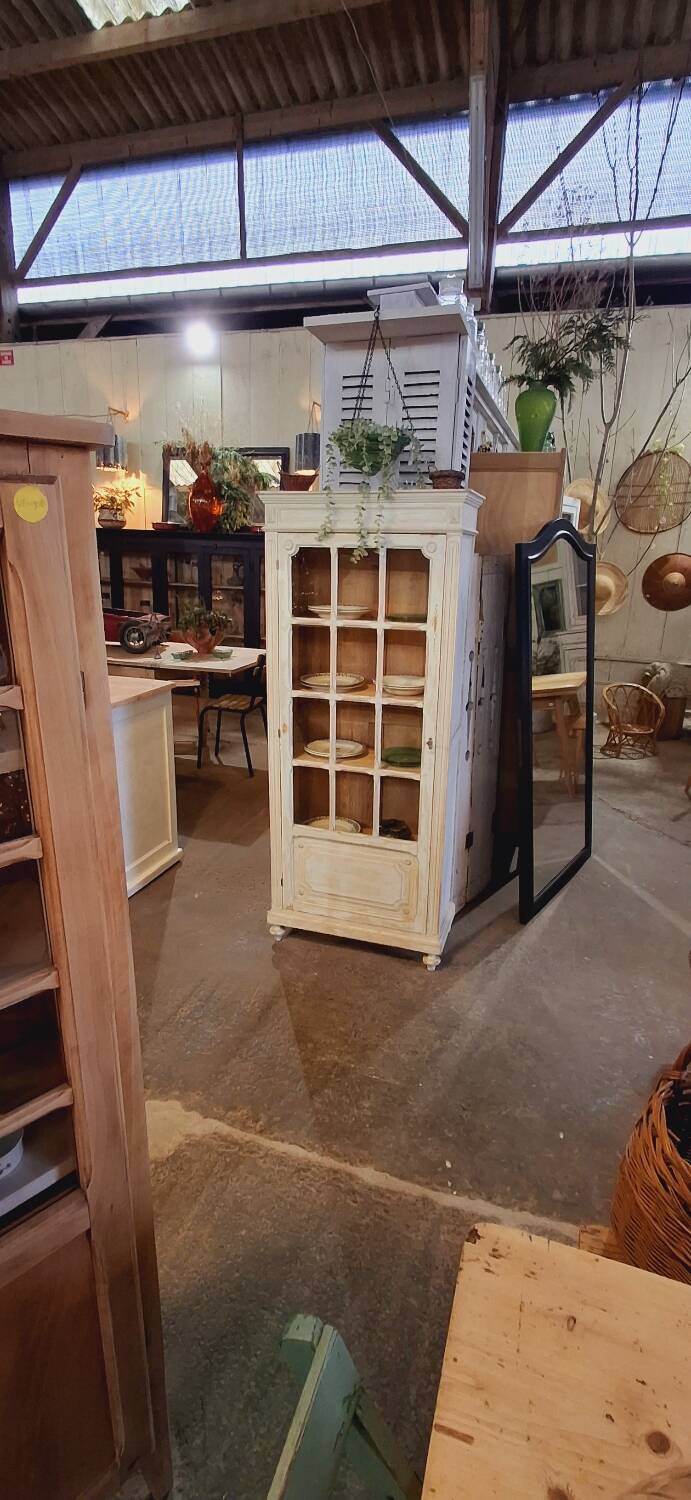 Vitrine ancienne